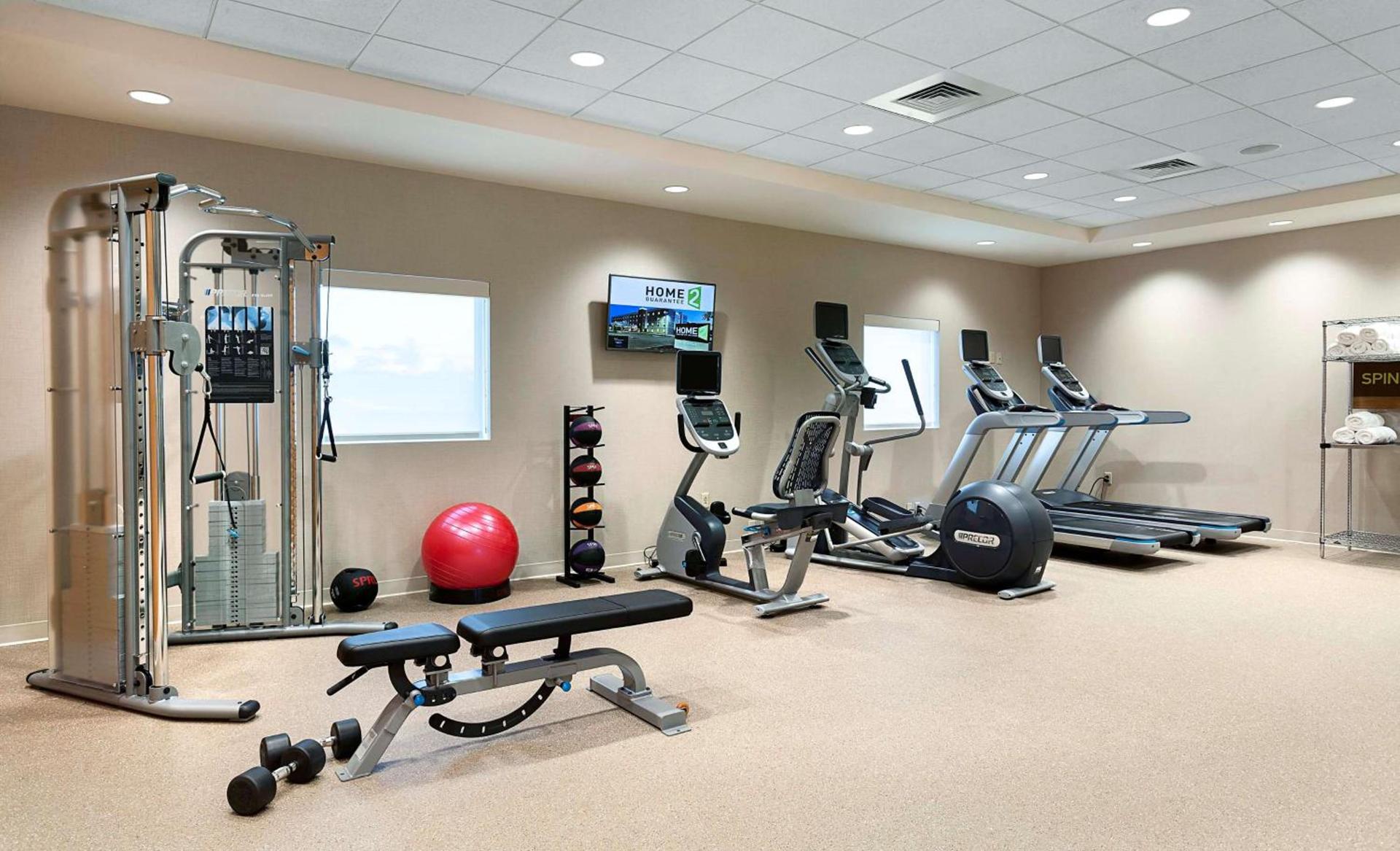 Home2 Suites by Hilton Greenville Airport photo 11