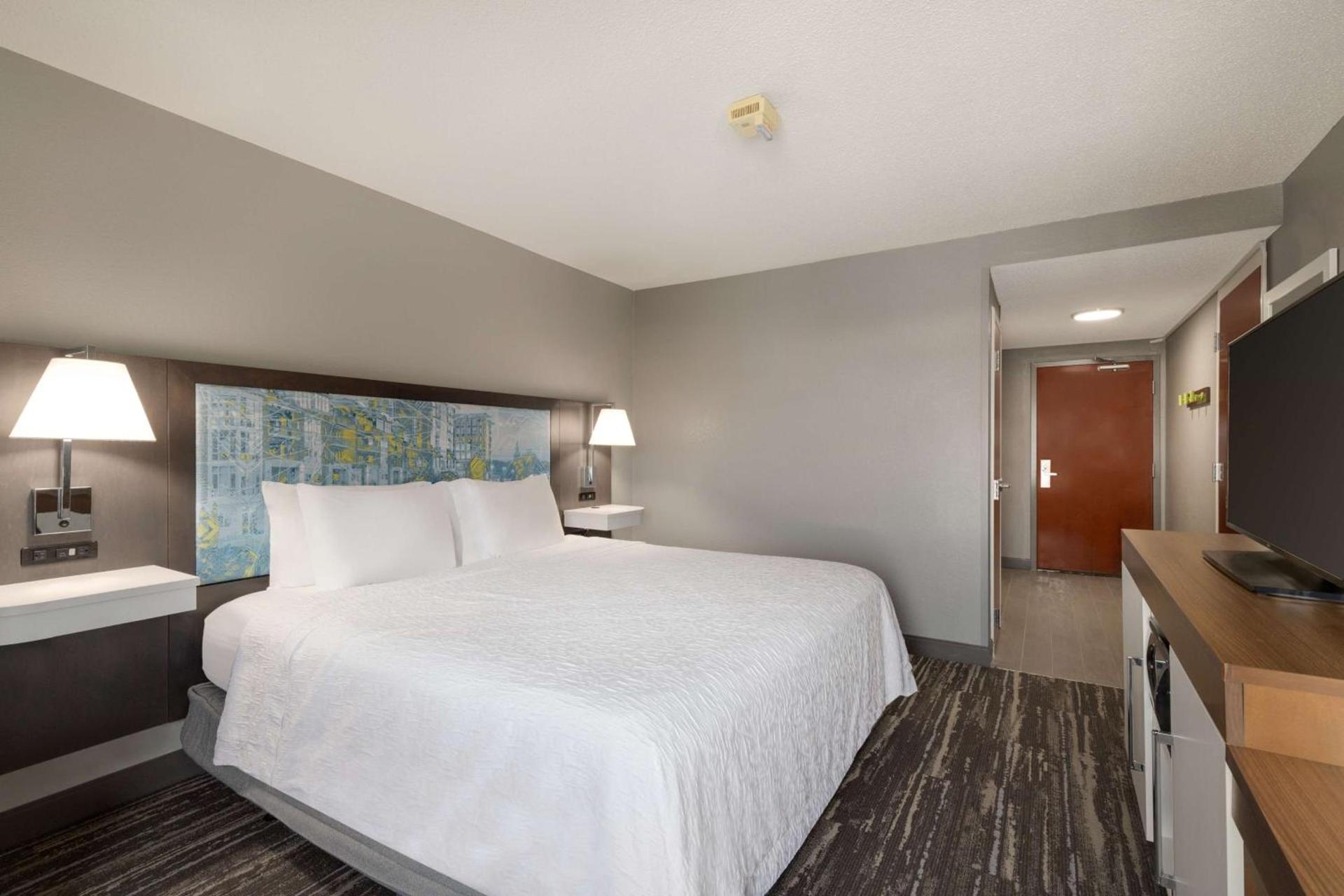 Hampton Inn Greenville-Simpsonville photo 26
