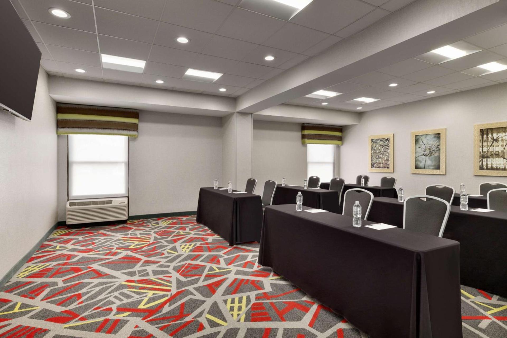 Hampton Inn Greenville-Simpsonville photo 39
