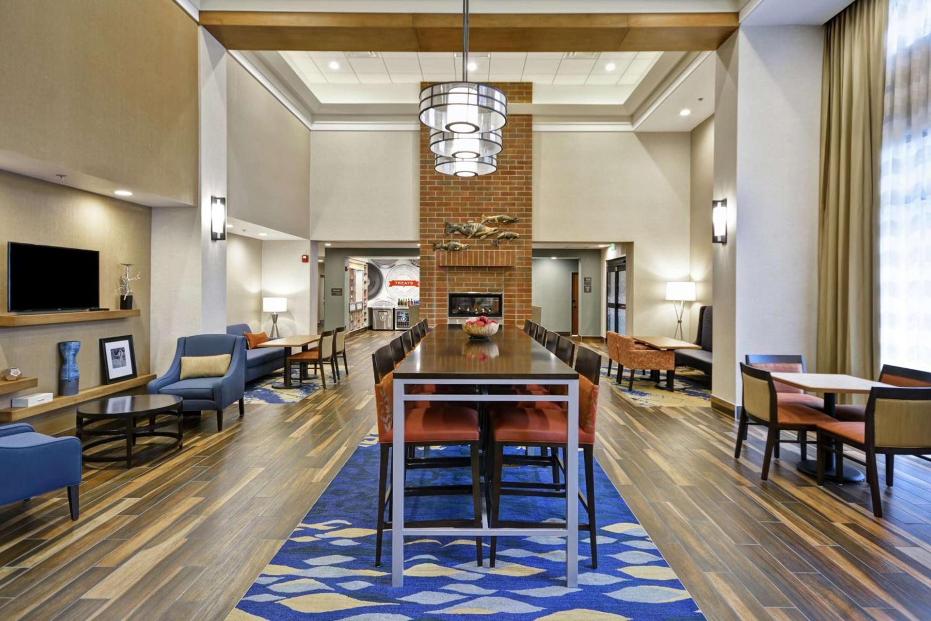 Hampton Inn & Suites Grants Pass photo 5