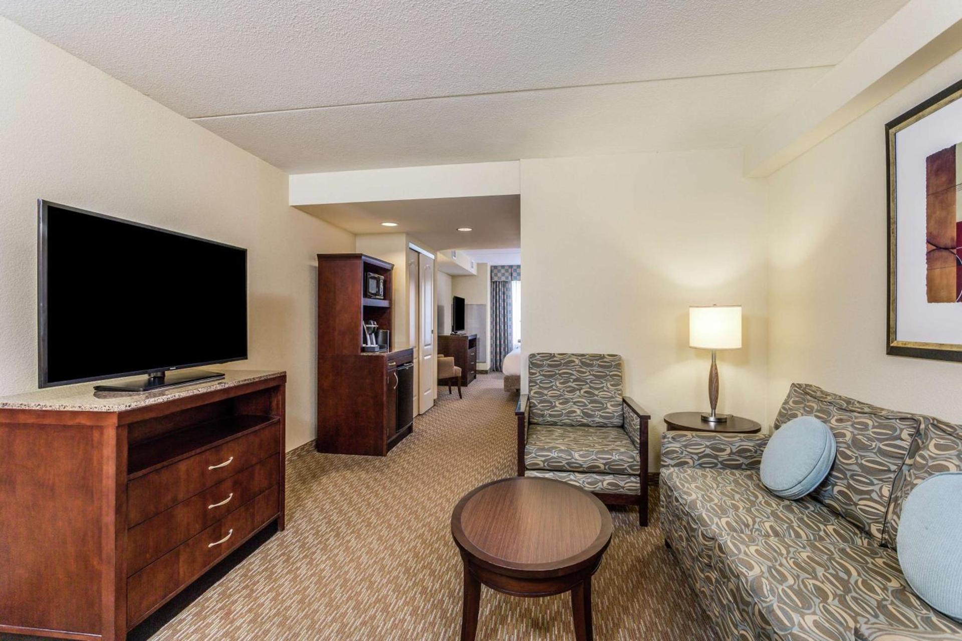 Hilton Garden Inn Gainesville photo 39
