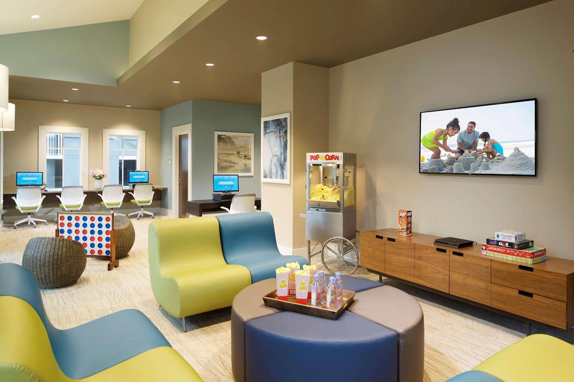 Hilton Grand Vacations Club Ocean Oak Resort Hilton Head photo 46