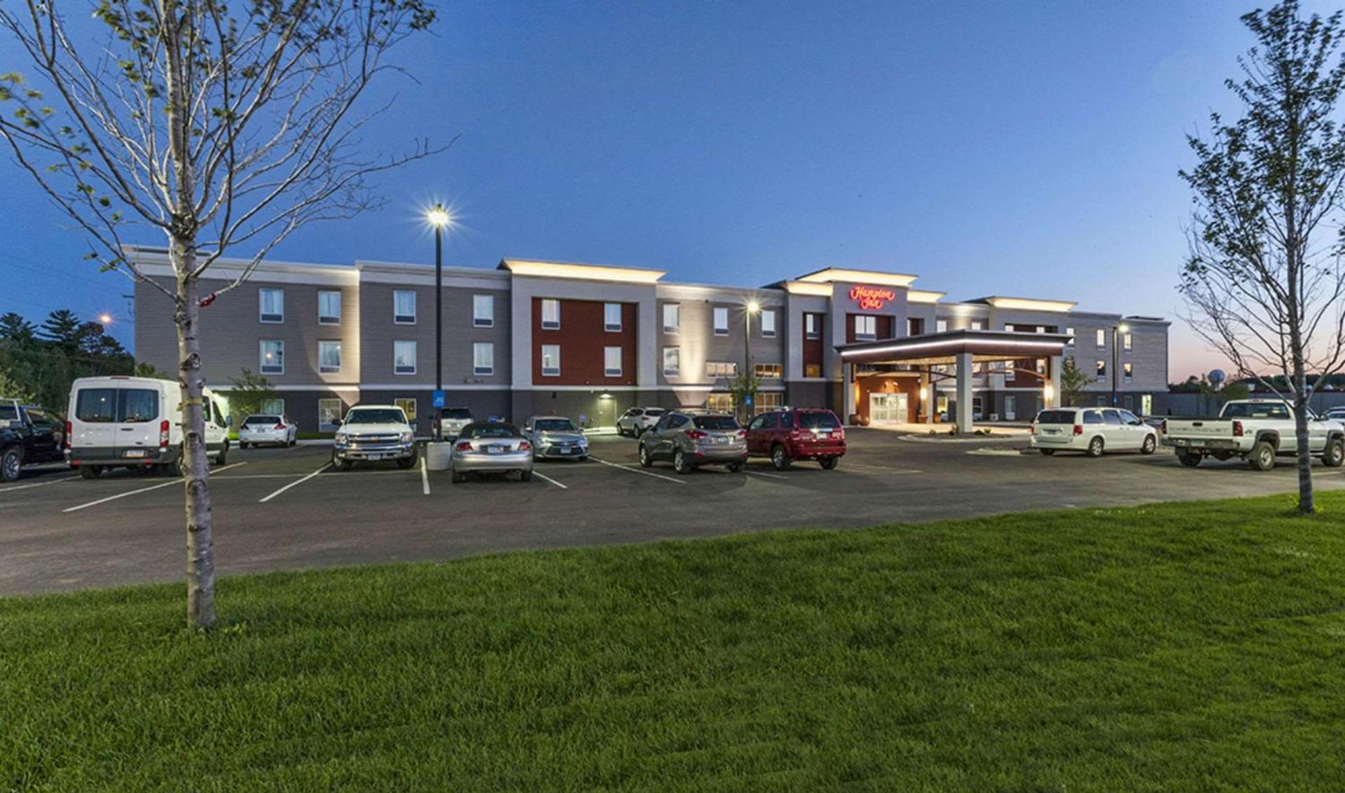 Hampton Inn Hibbing photo 1