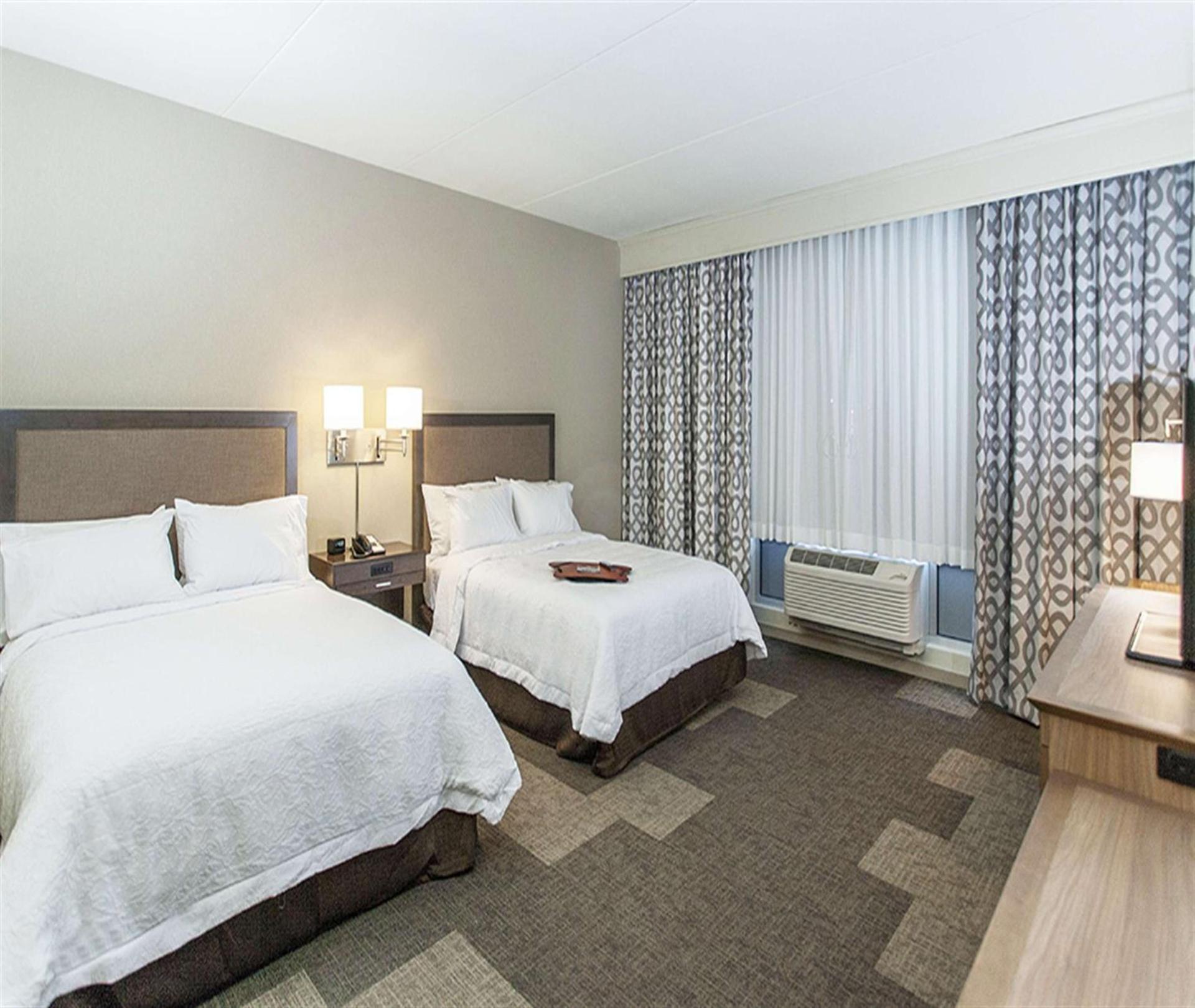 Hampton Inn Hibbing photo 26