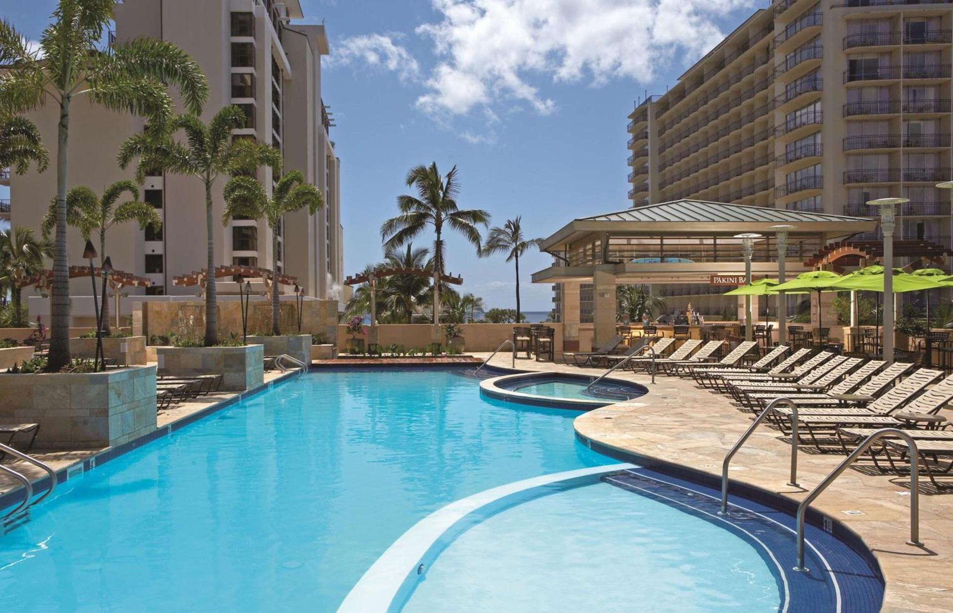 Embassy Suites by Hilton Waikiki Beach Walk photo 7