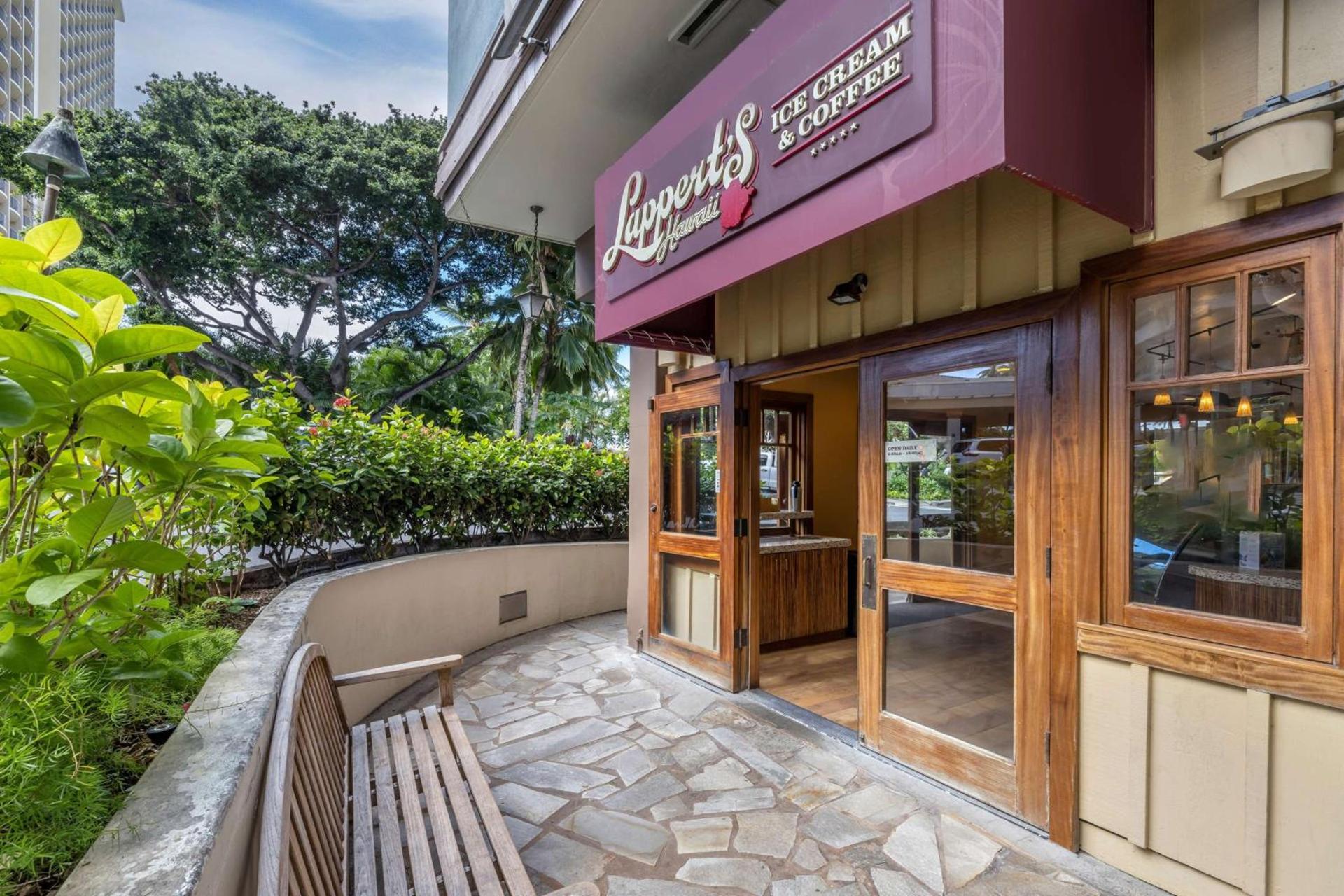 Hilton Grand Vacations Club at Hilton Hawaiian Village photo 16