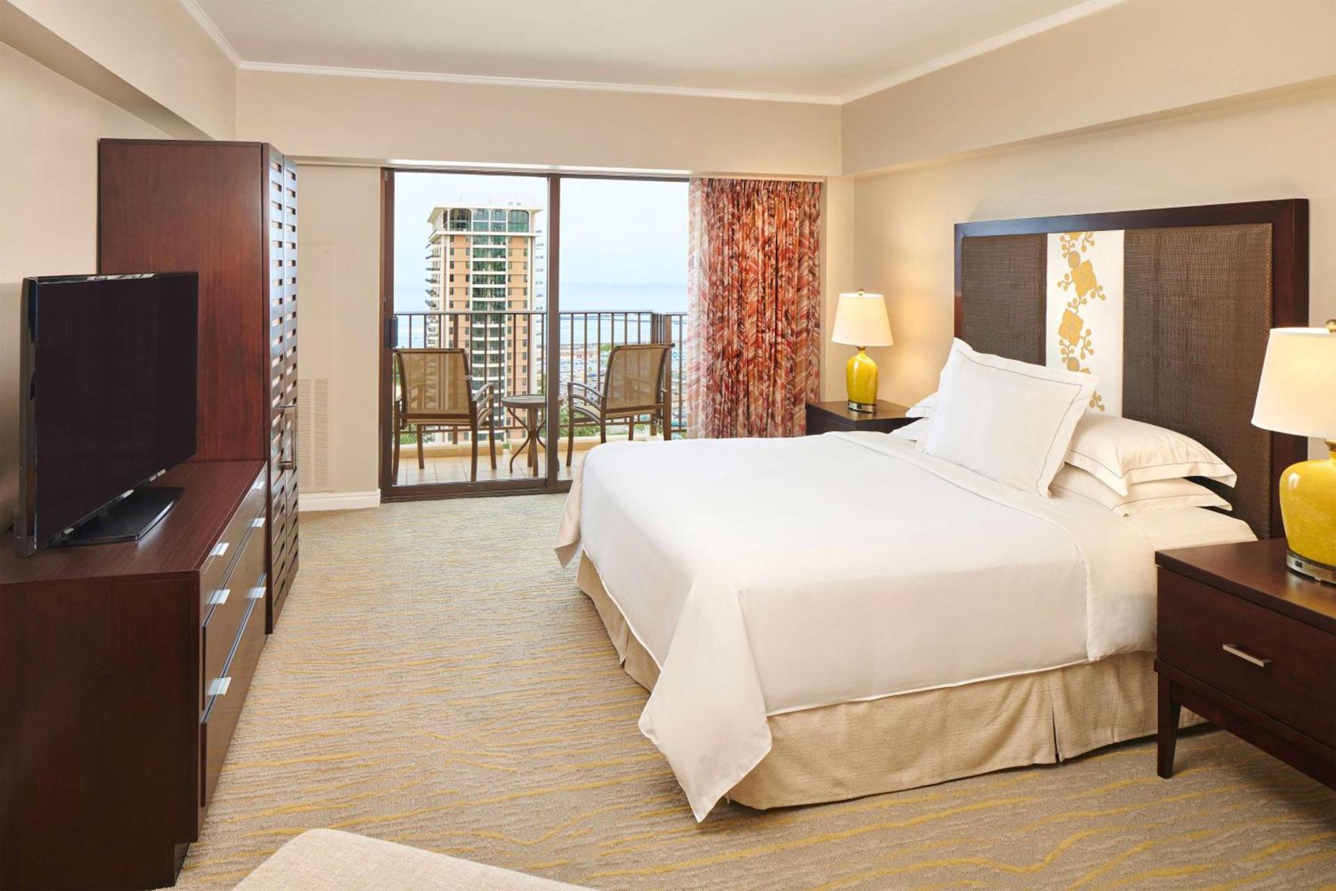 Hilton Grand Vacations Club at Hilton Hawaiian Village photo 19