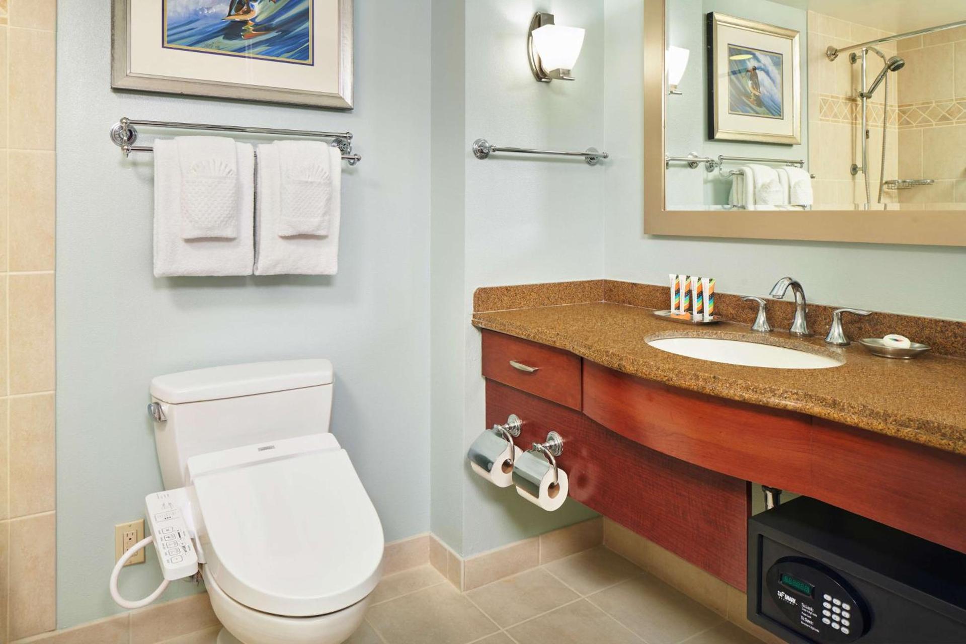 Hilton Grand Vacations Club at Hilton Hawaiian Village photo 23
