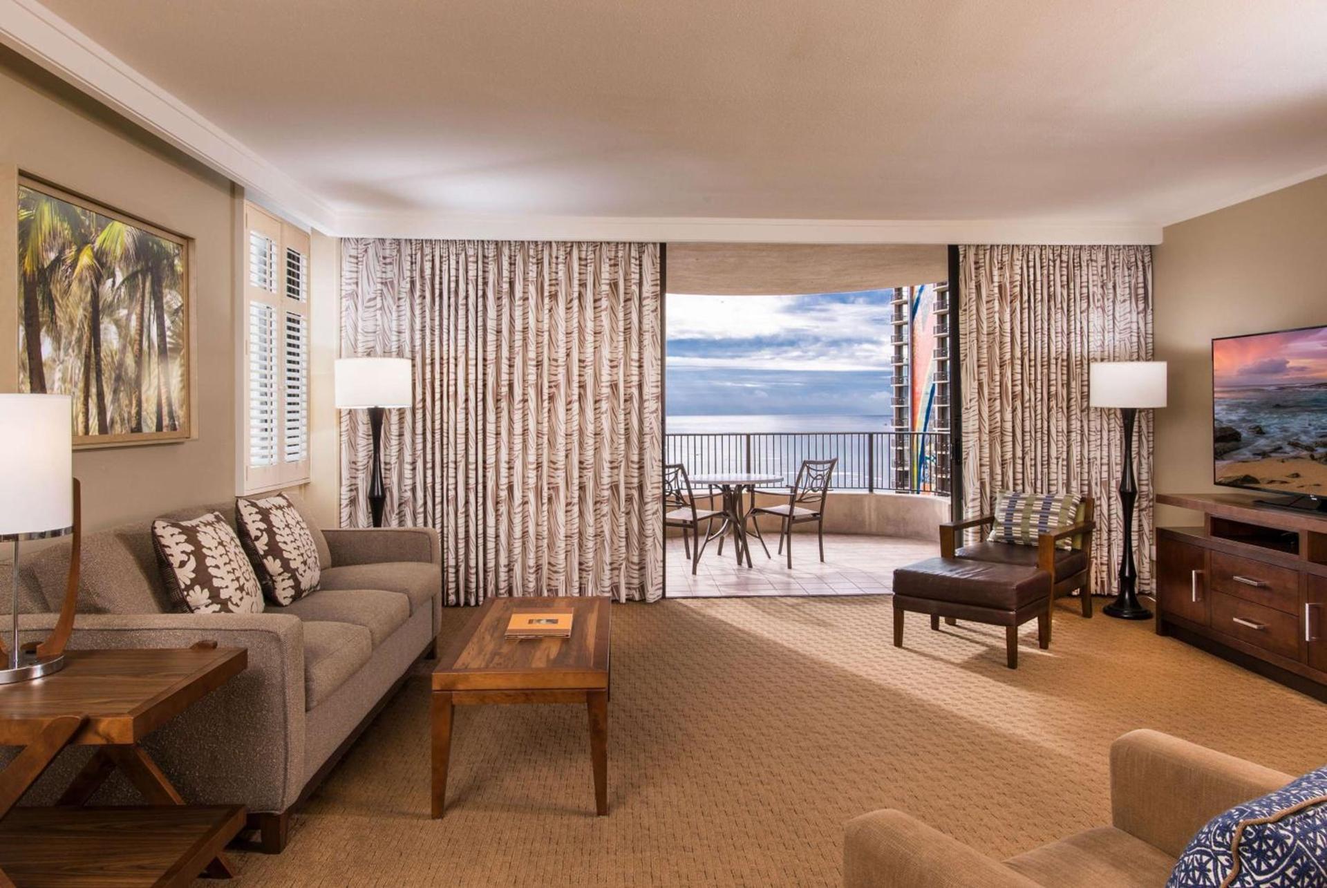 Hilton Grand Vacations Club at Hilton Hawaiian Village photo 37
