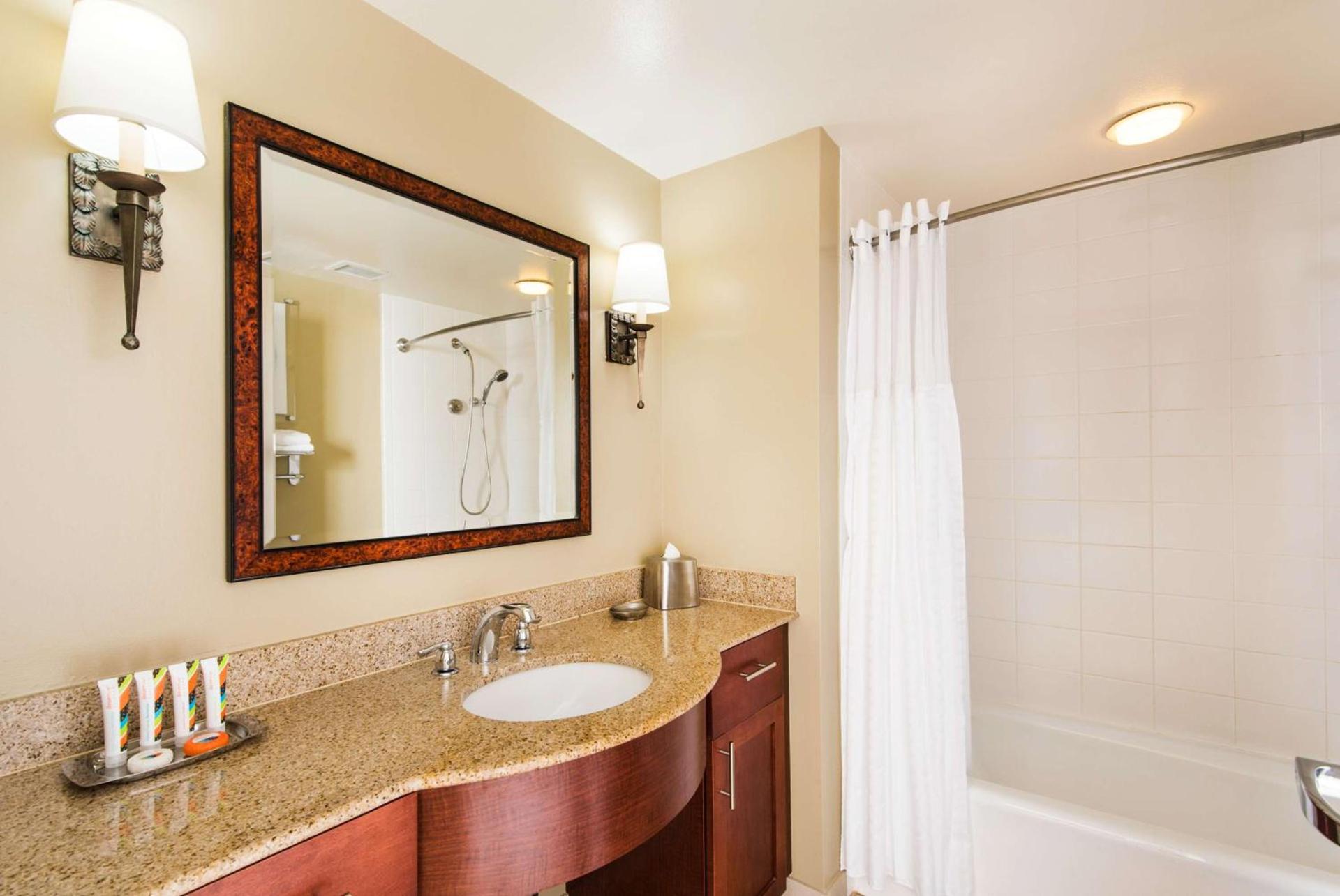 Hilton Grand Vacations Club at Hilton Hawaiian Village photo 38