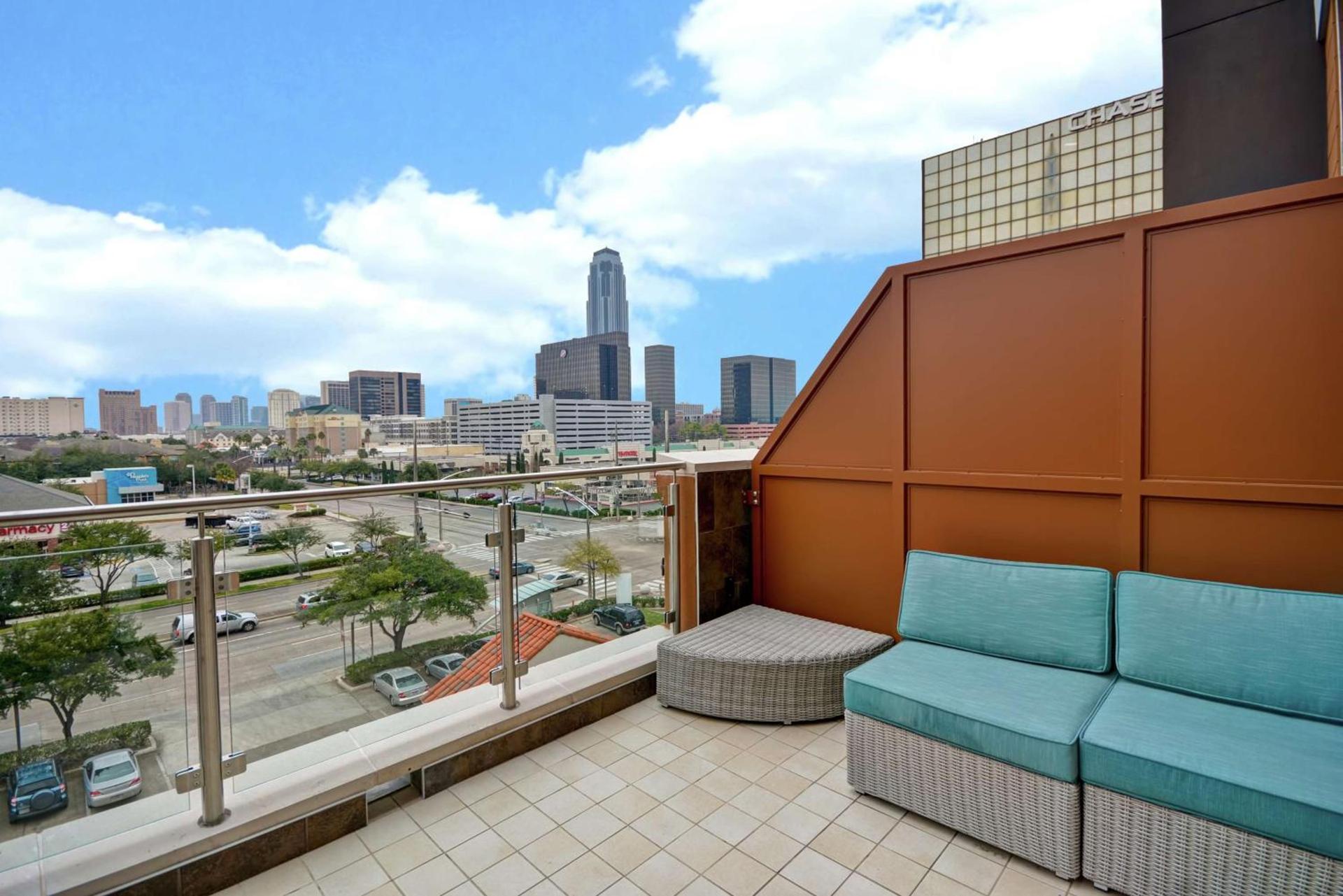 Home2 Suites At The Galleria photo 16