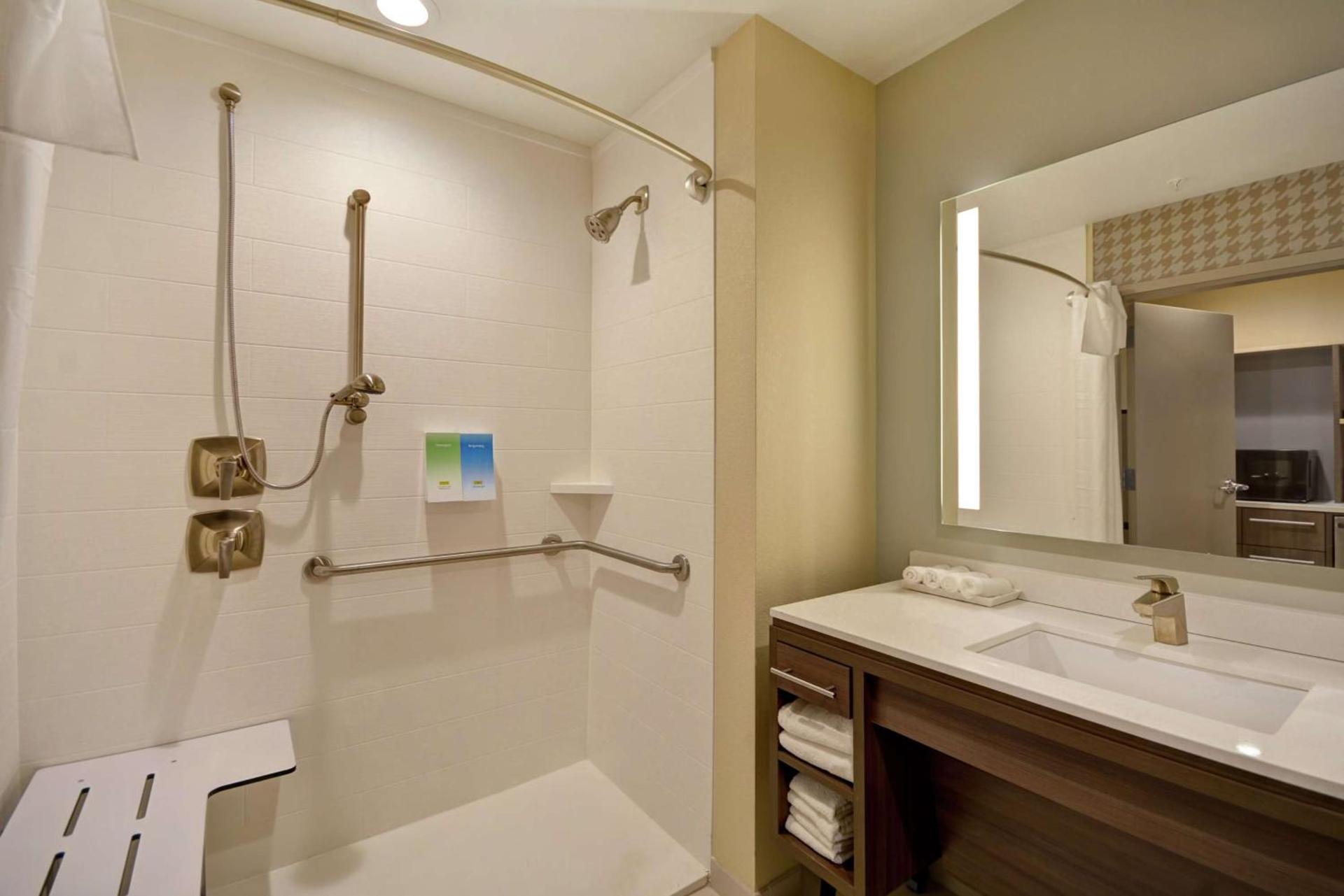 Home2 Suites At The Galleria photo 23