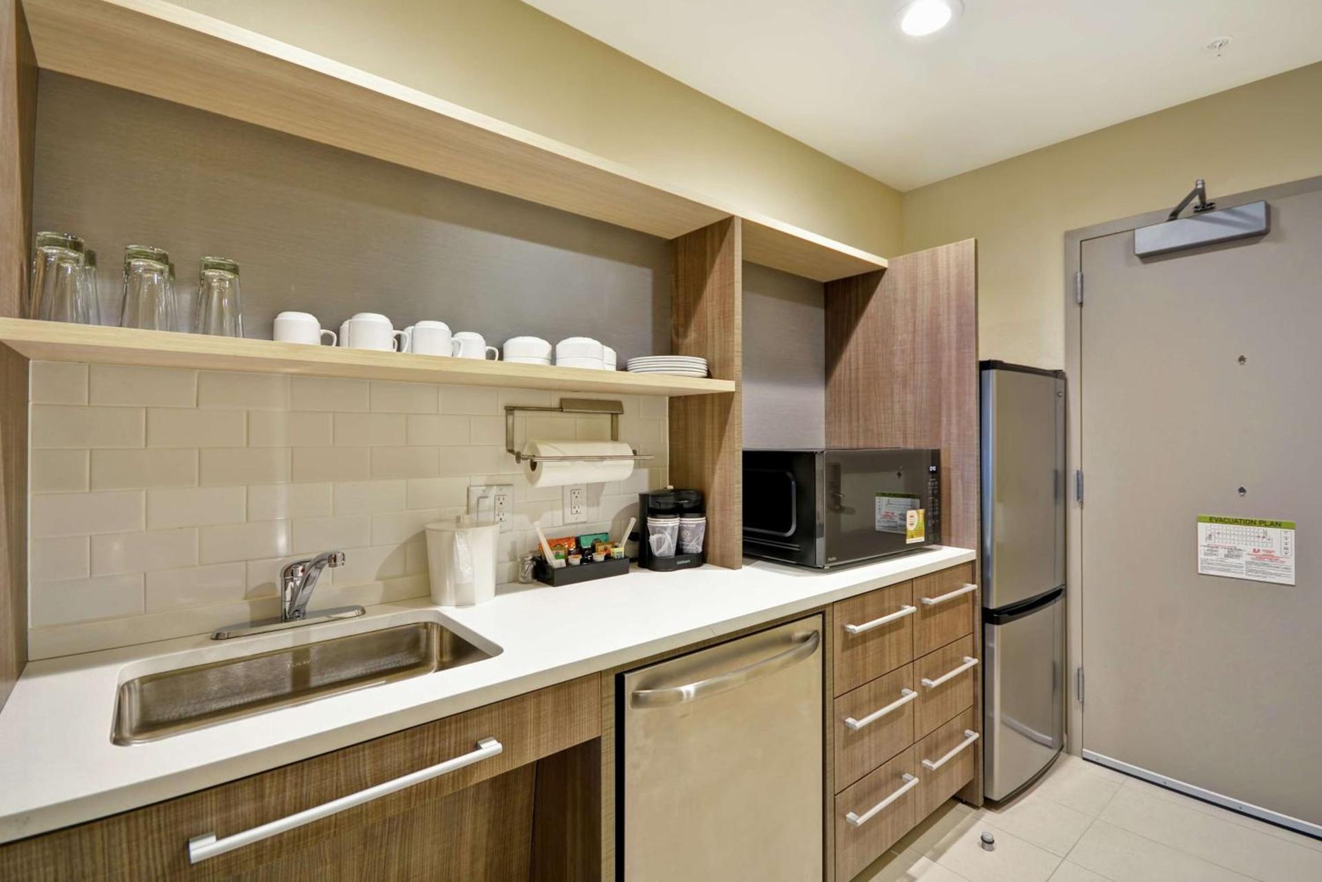 Home2 Suites At The Galleria photo 32