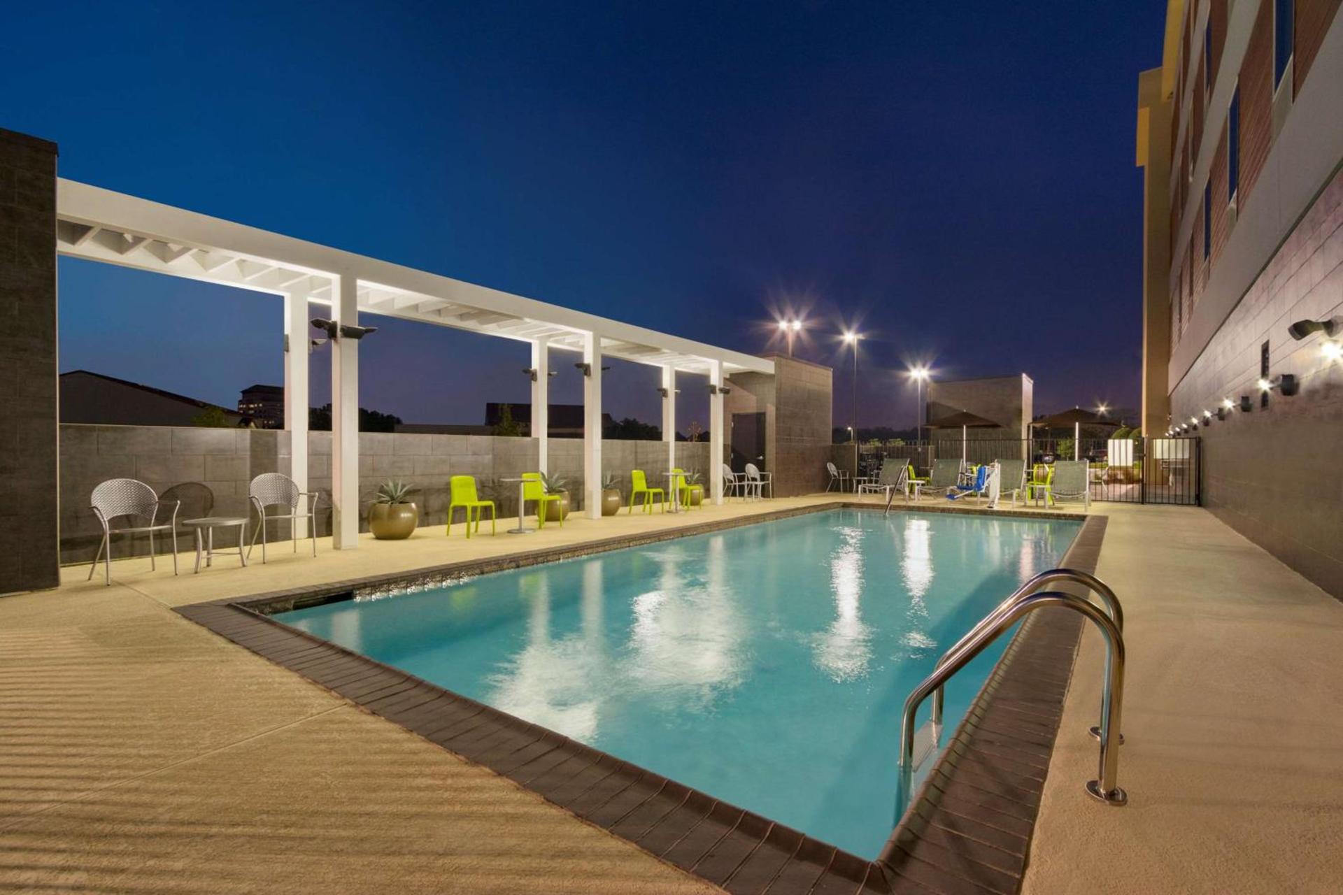 Home2 Suites by Hilton Houston Stafford - Sugar Land photo 9