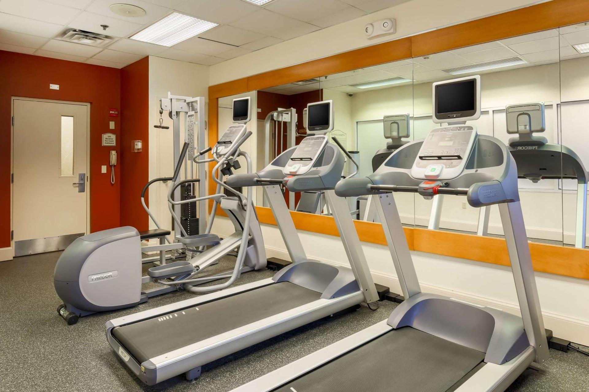 Hilton Garden Inn Nanuet photo 9
