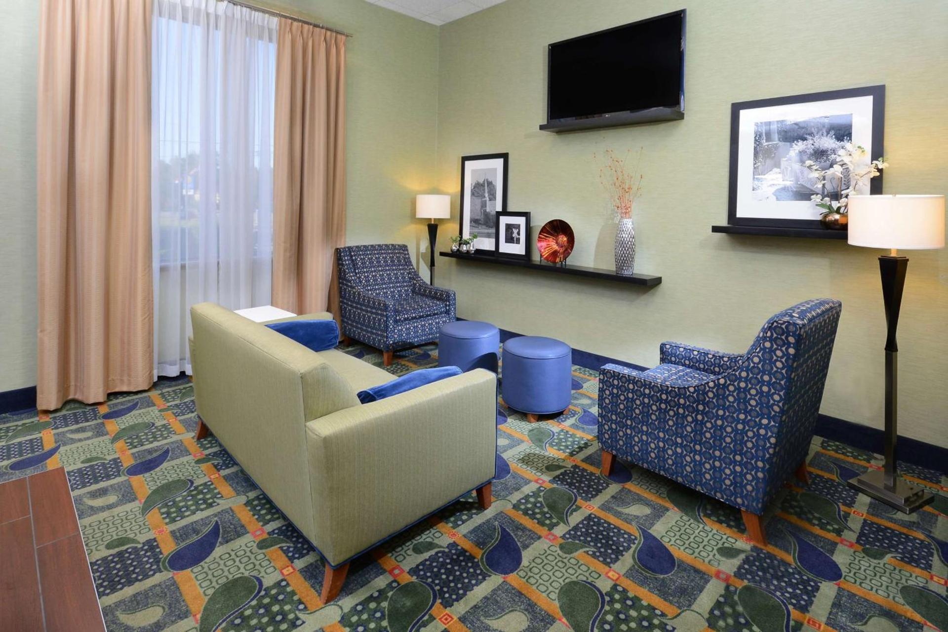 Hampton Inn High Point photo 5