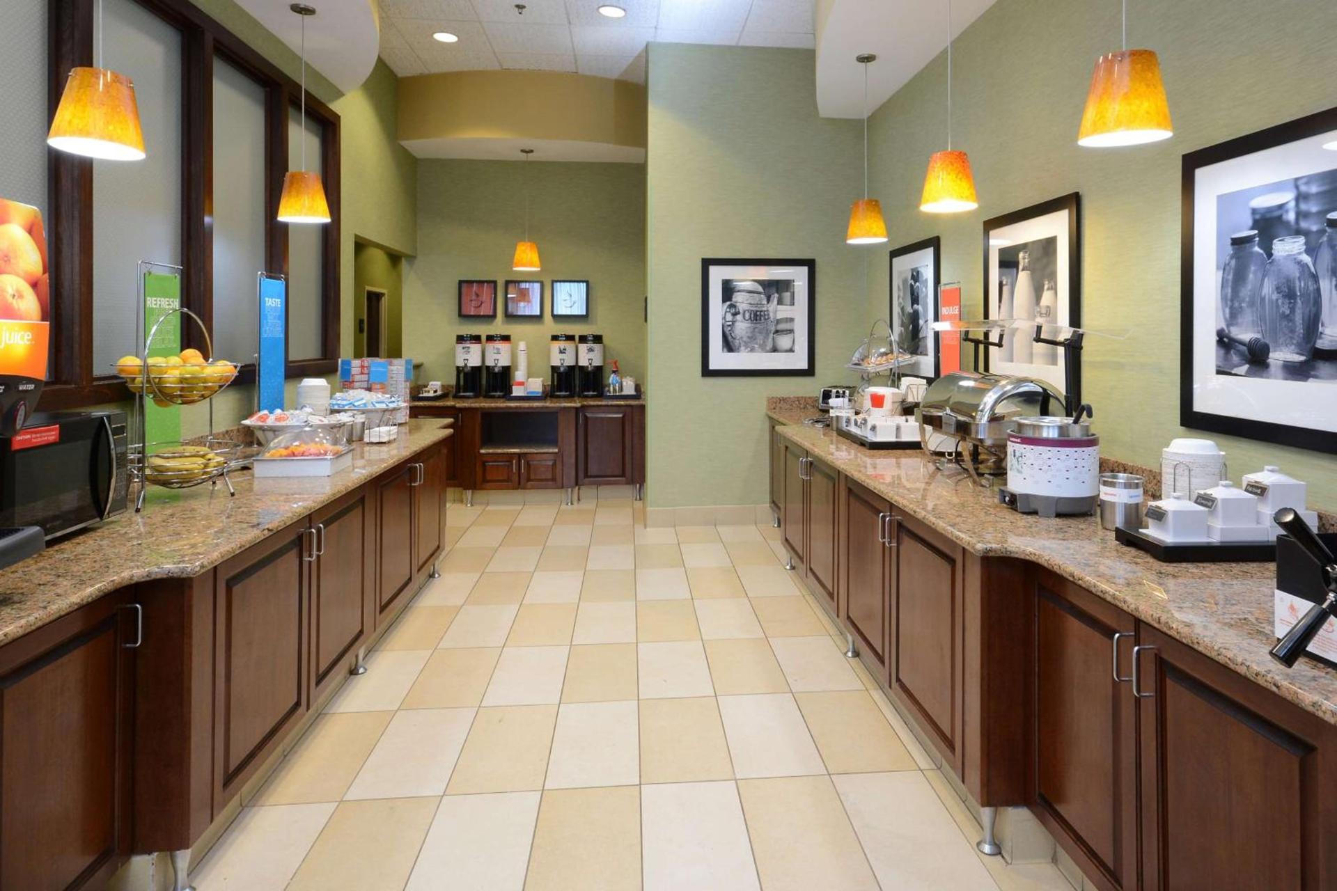 Hampton Inn High Point photo 11