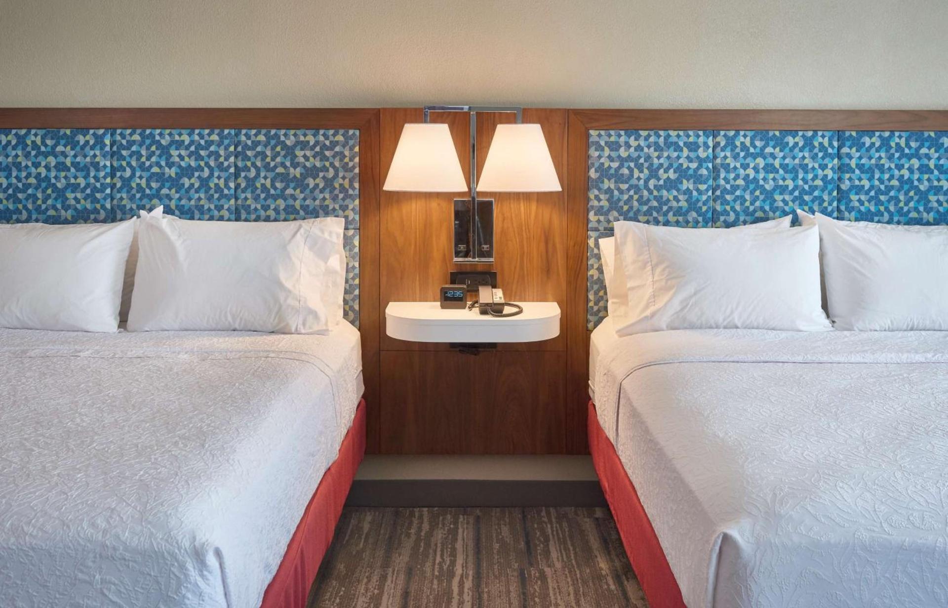 Hampton Inn by Hilton Harrisburg West photo 24