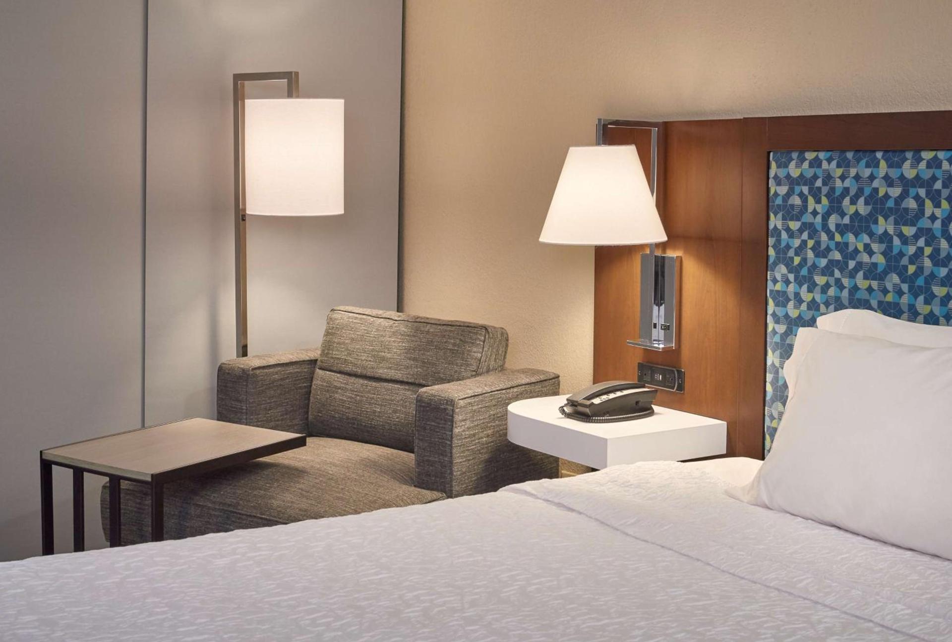 Hampton Inn by Hilton Harrisburg West photo 28