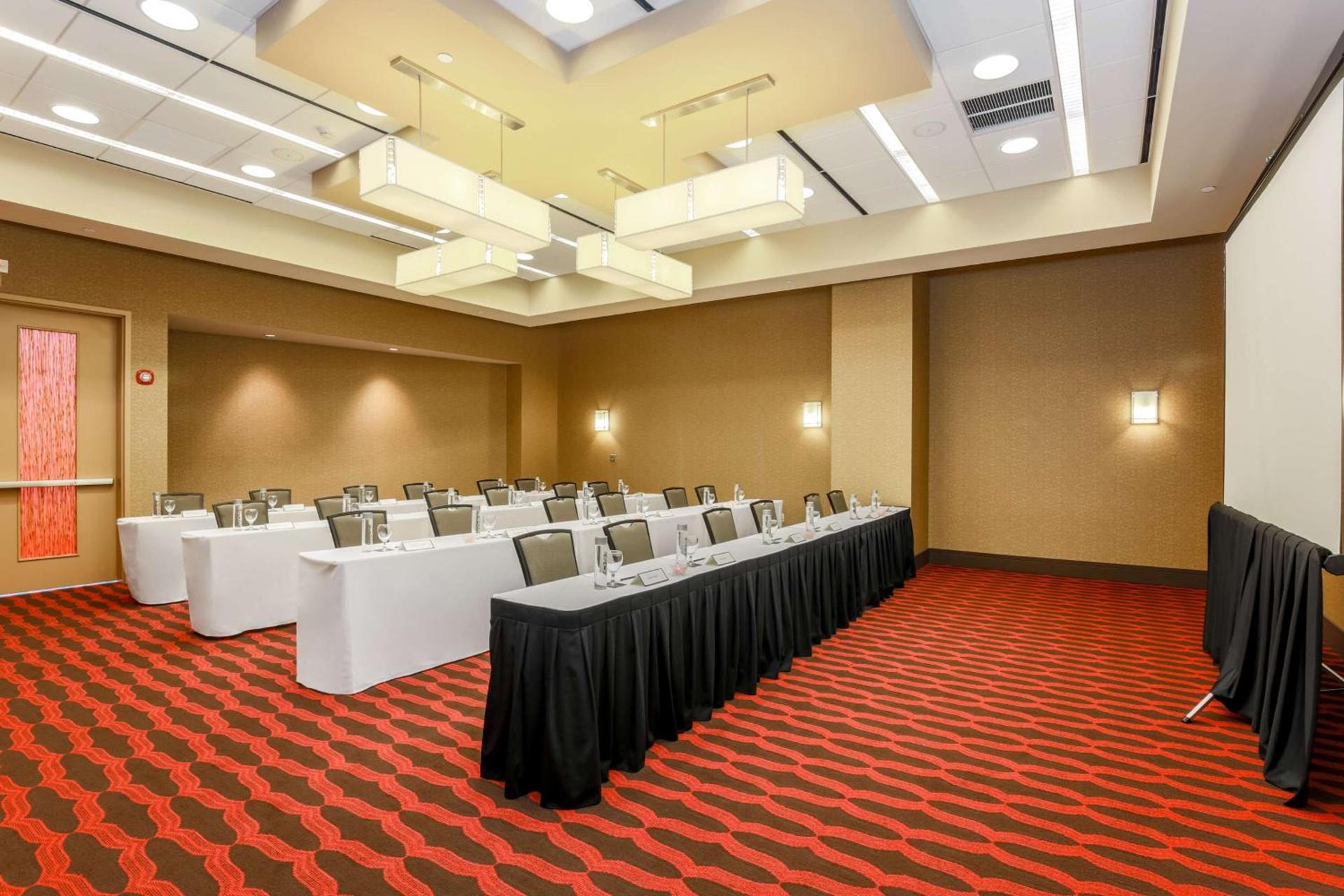 Hilton Branson Convention Center photo 45