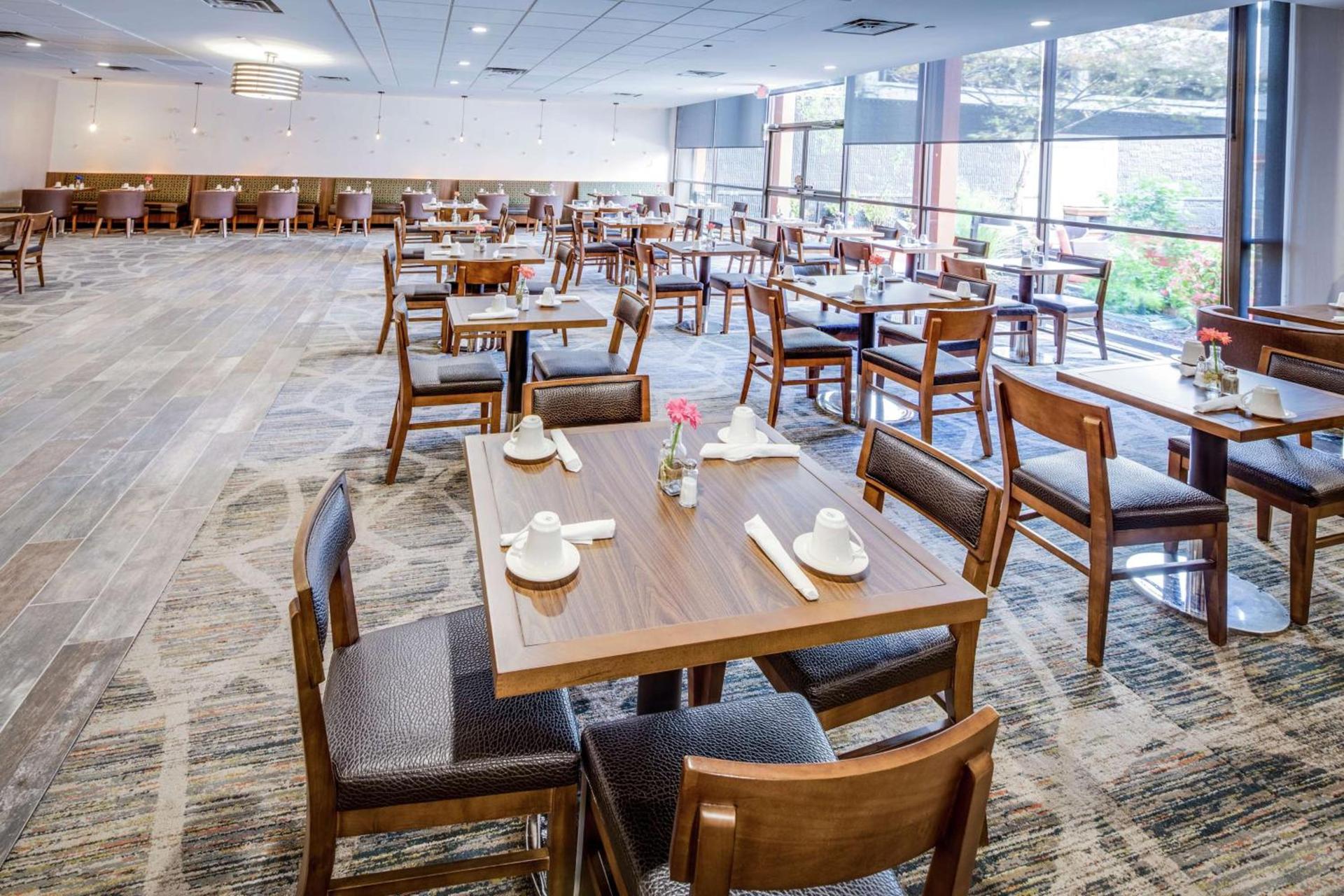 DoubleTree by Hilton Huntington, WV photo 14