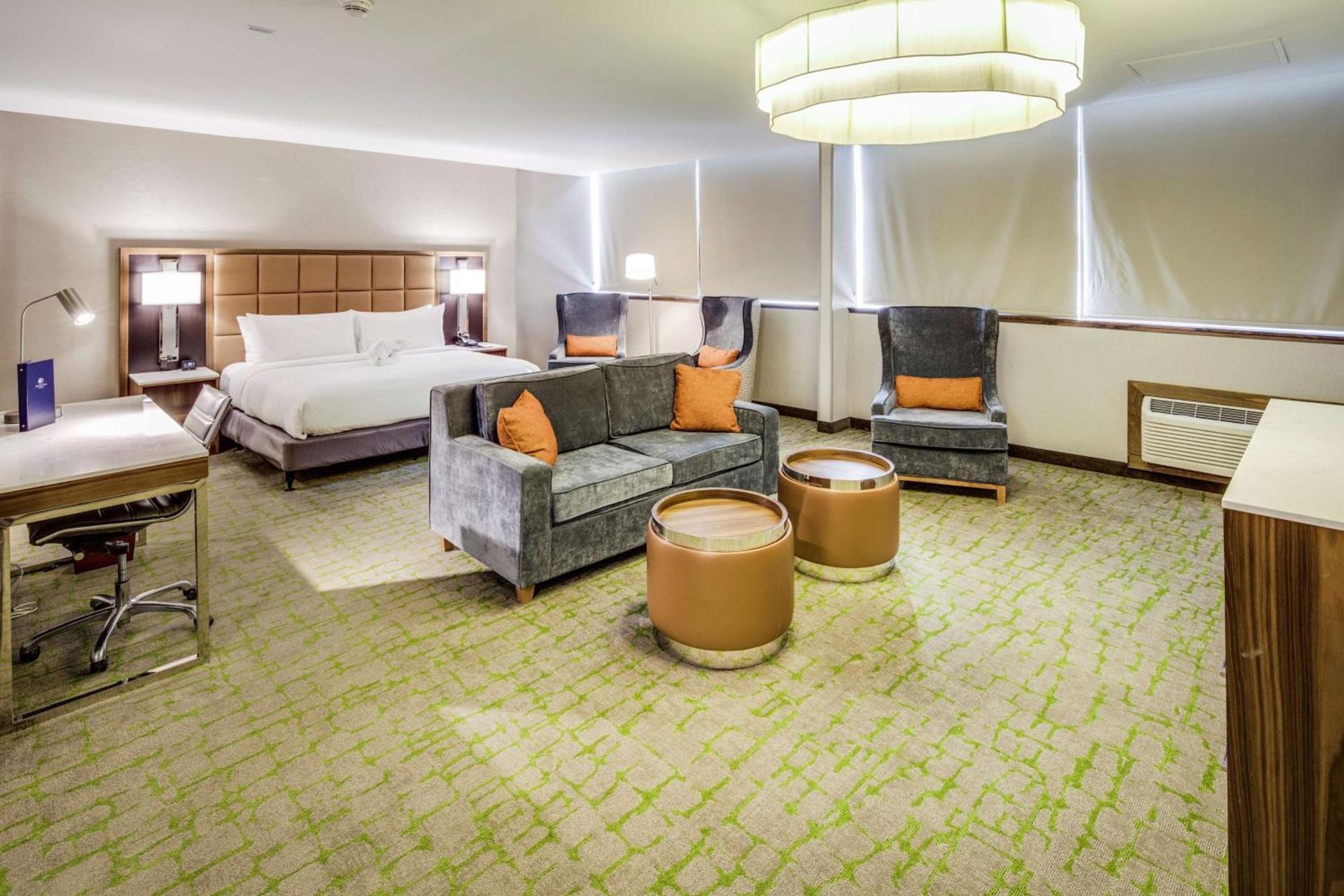 DoubleTree by Hilton Huntington, WV photo 34