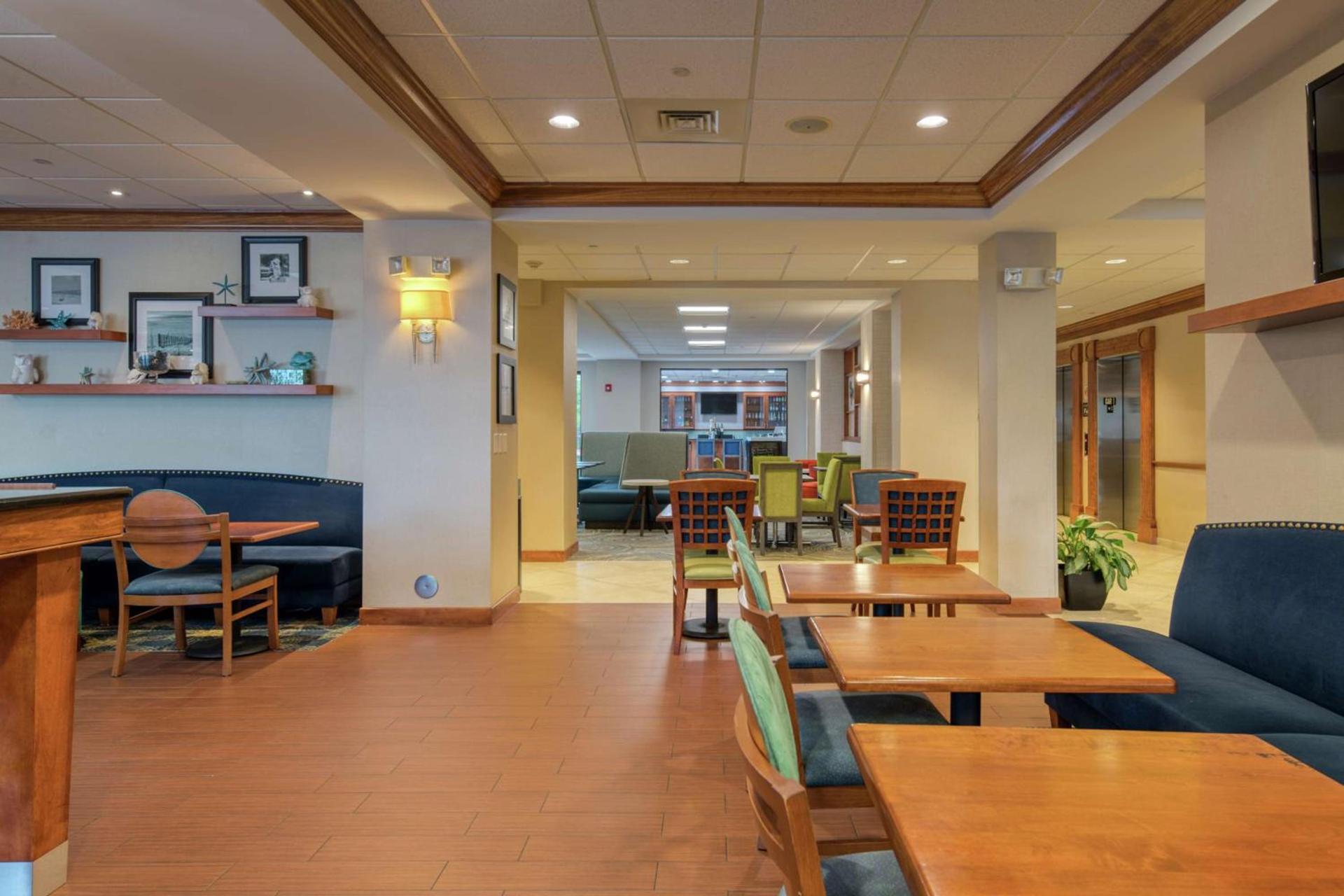 Hampton Inn Wilmington University Area photo 12
