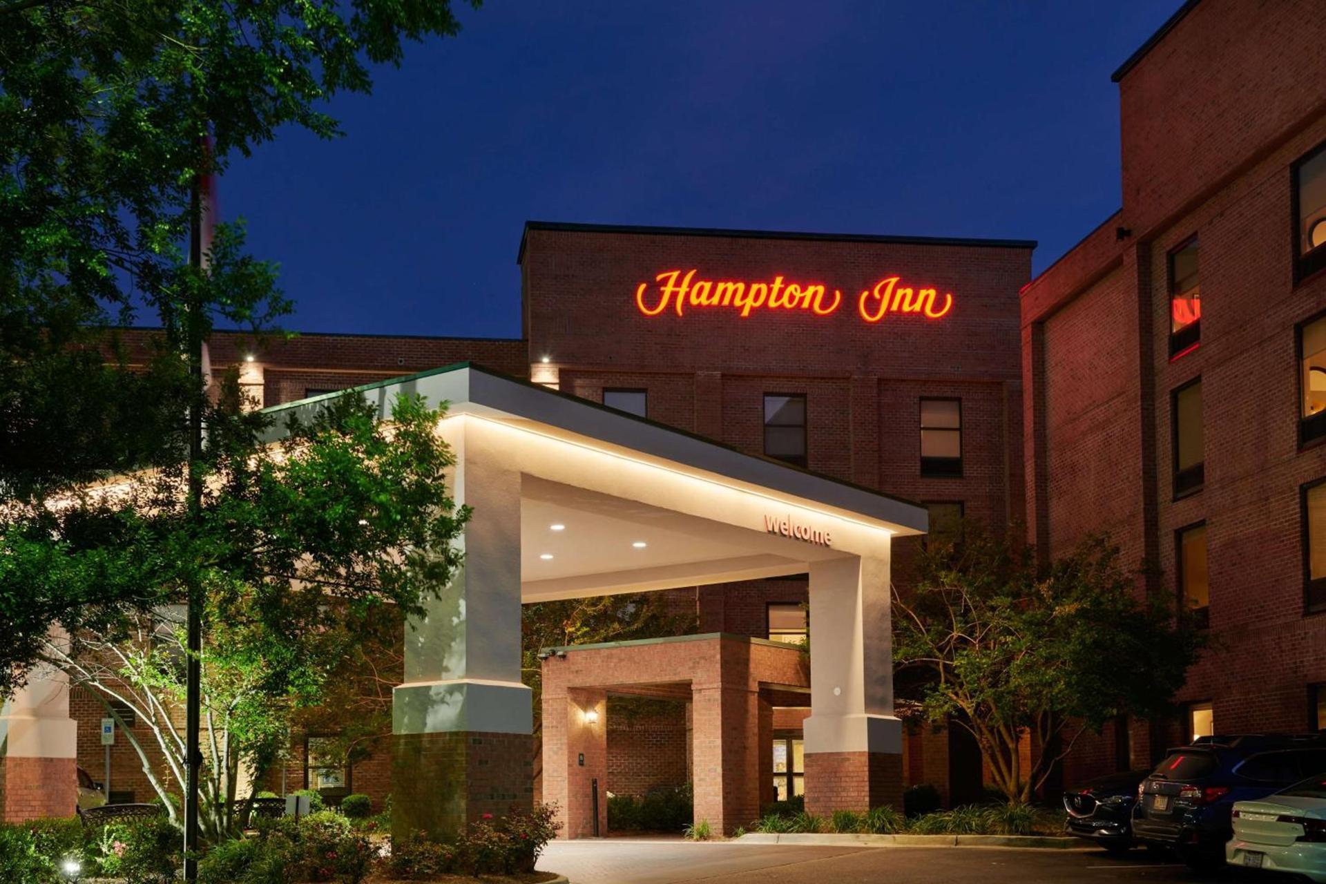 Hampton Inn Wilmington-Medical Park photo 1