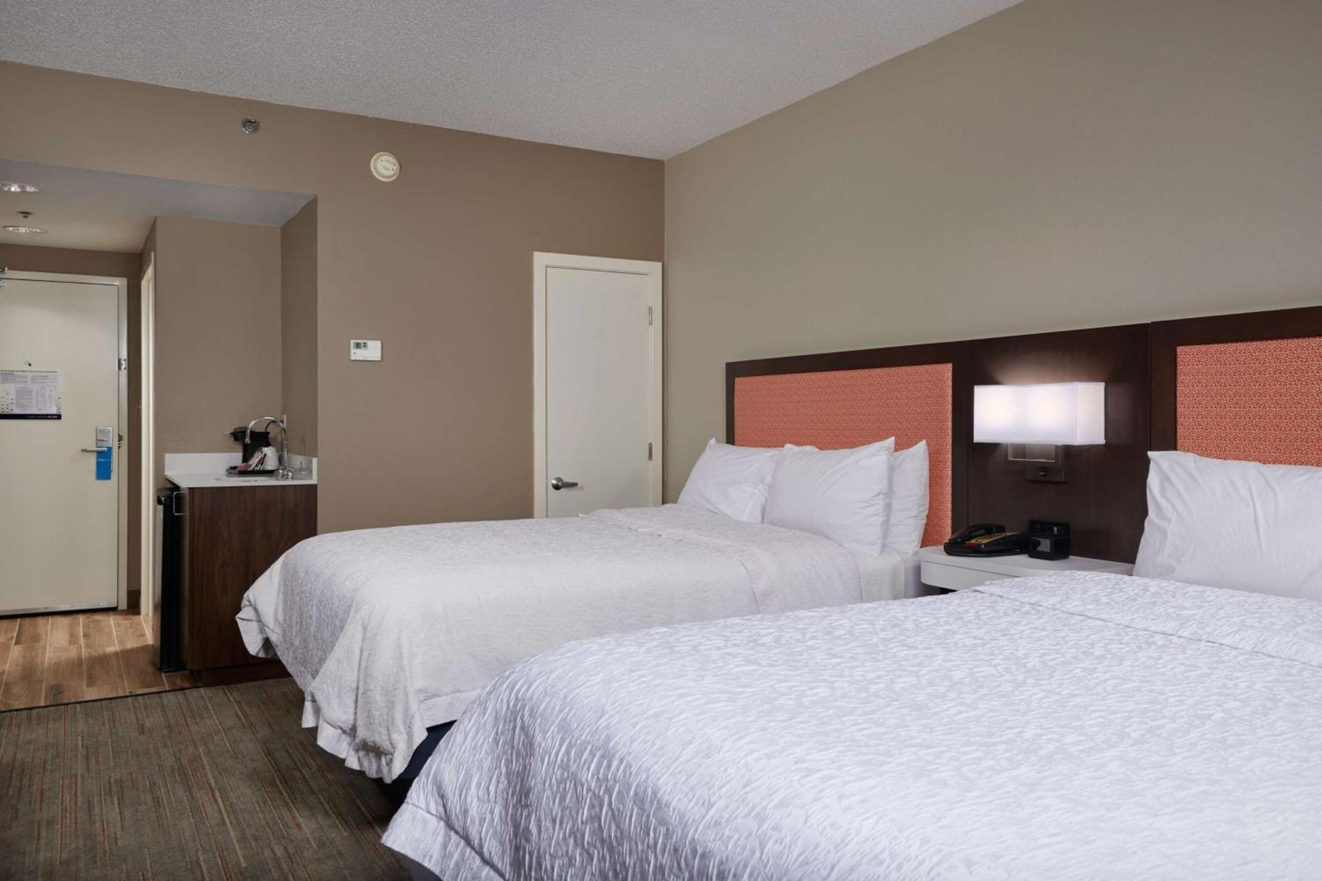 Hampton Inn Wilmington-Medical Park photo 28