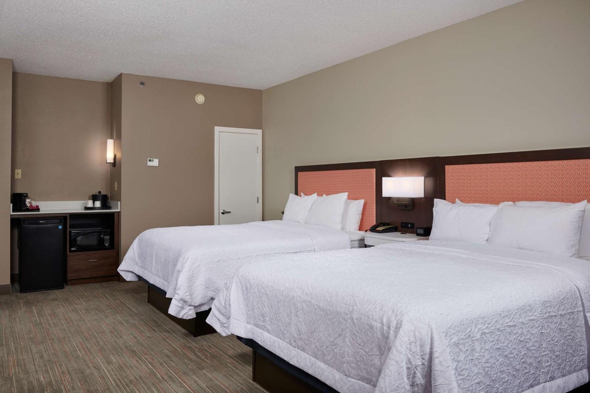 Hampton Inn Wilmington-Medical Park photo 34