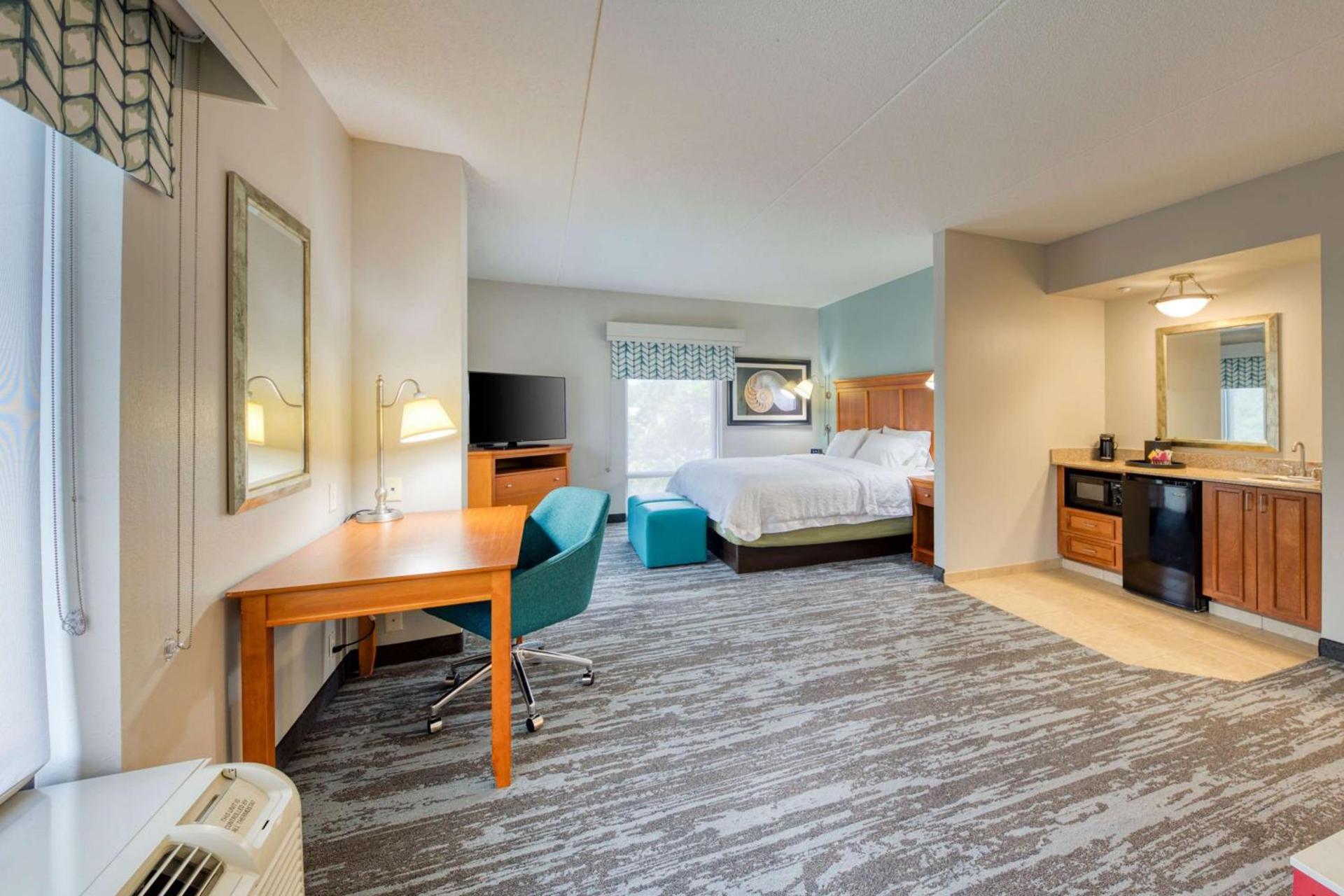 Hampton Inn Wilmington University Area photo 51