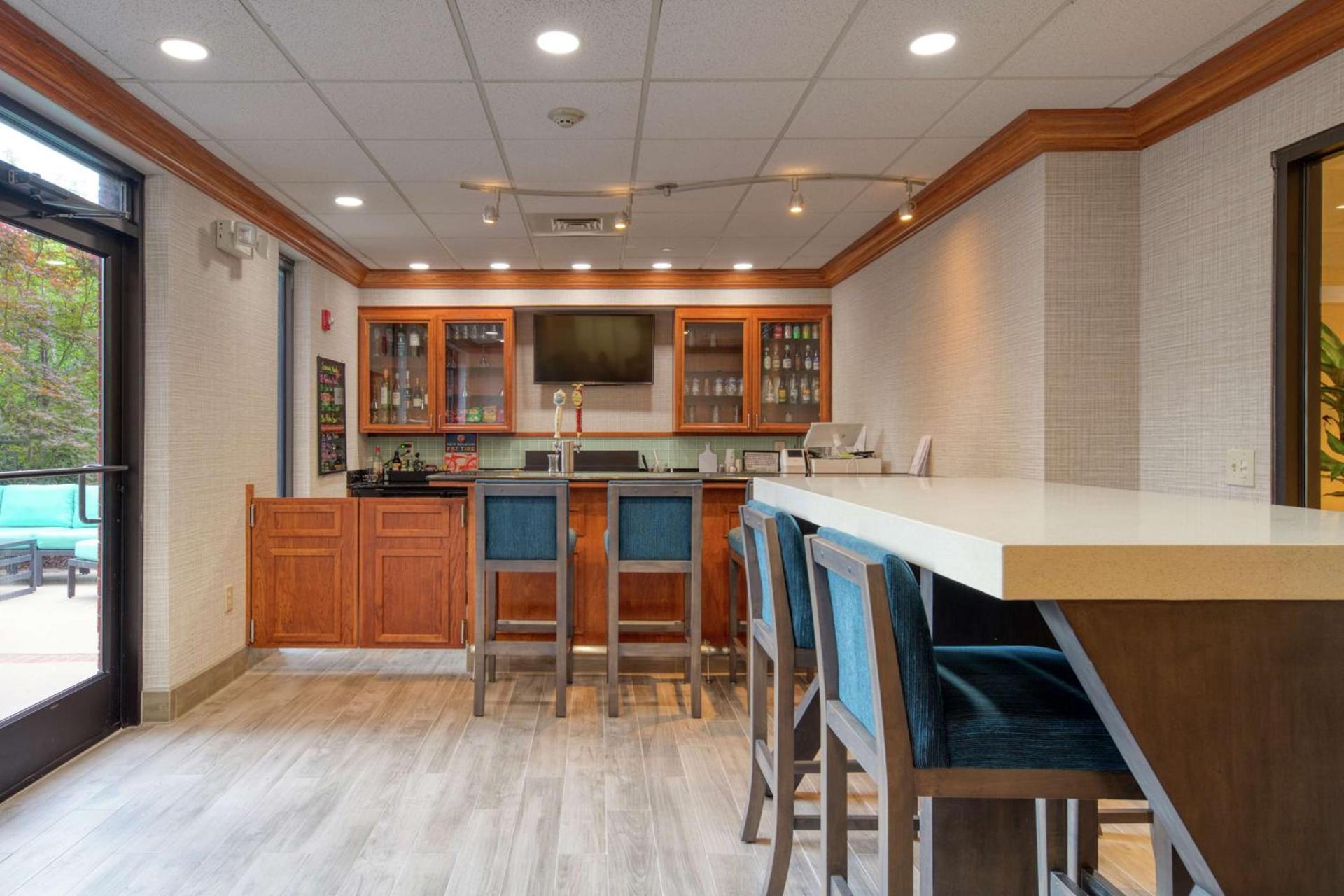 Hampton Inn Wilmington University Area photo 54