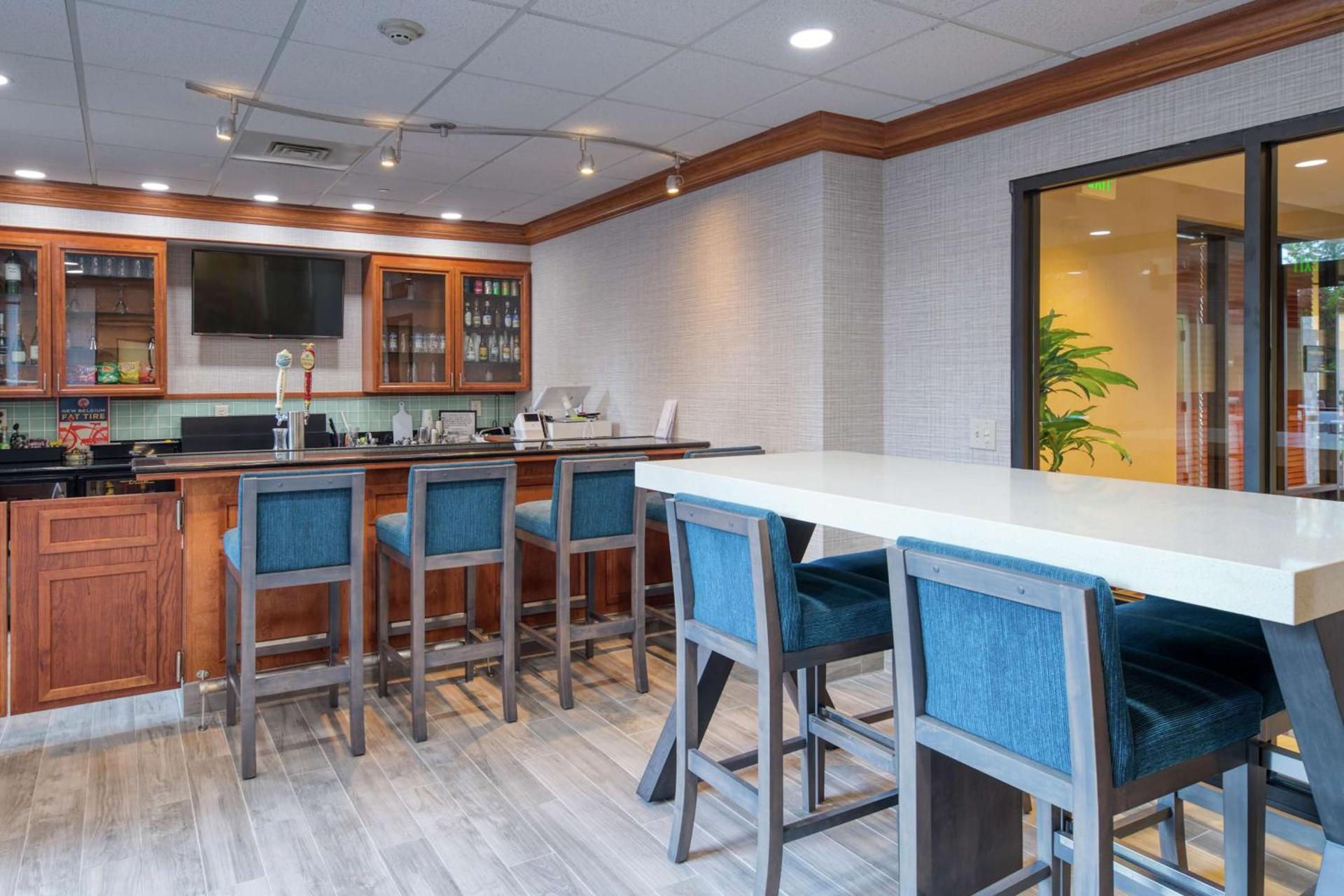 Hampton Inn Wilmington University Area photo 55