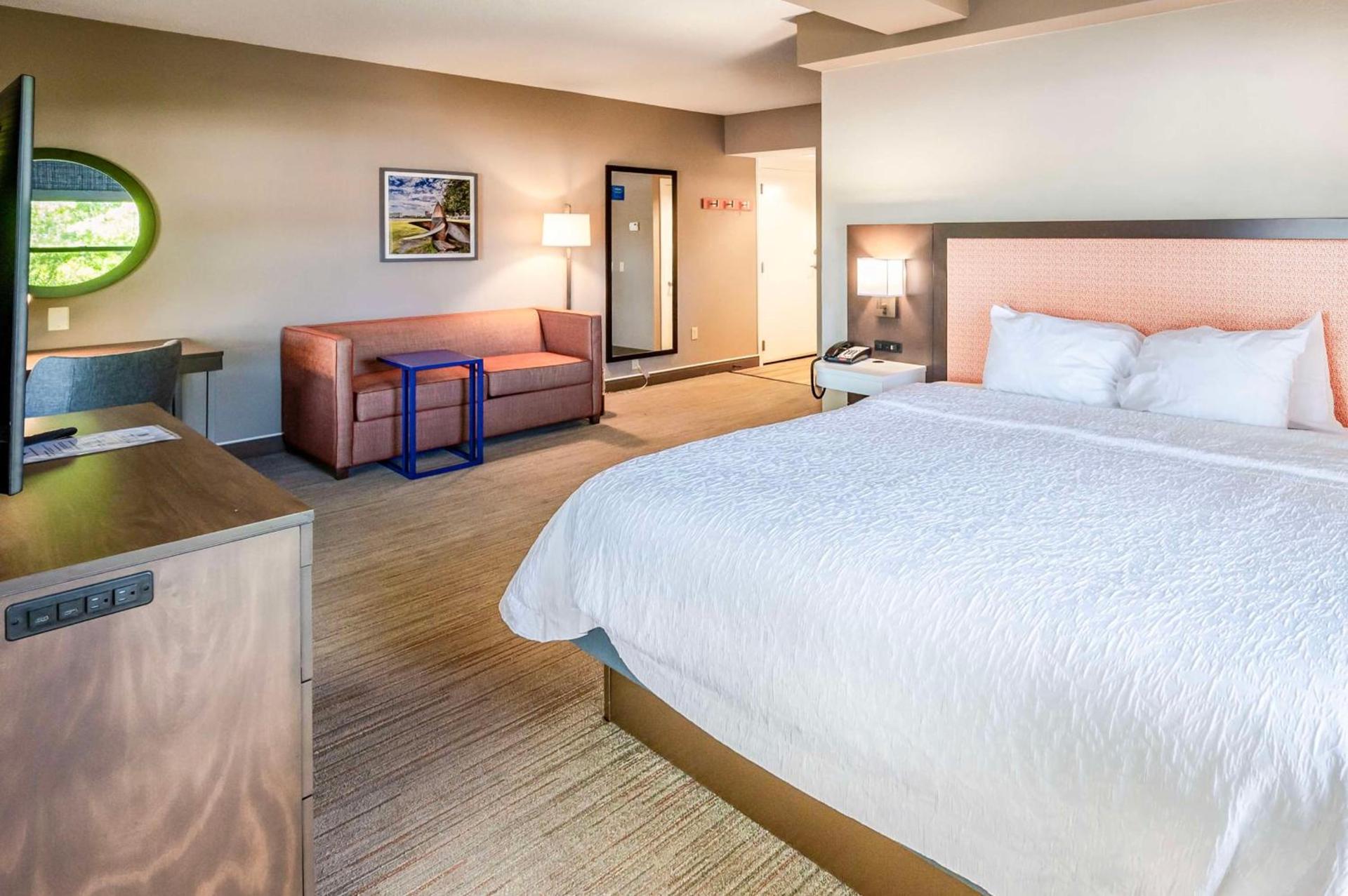 Hampton Inn Wilmington-Medical Park photo 44