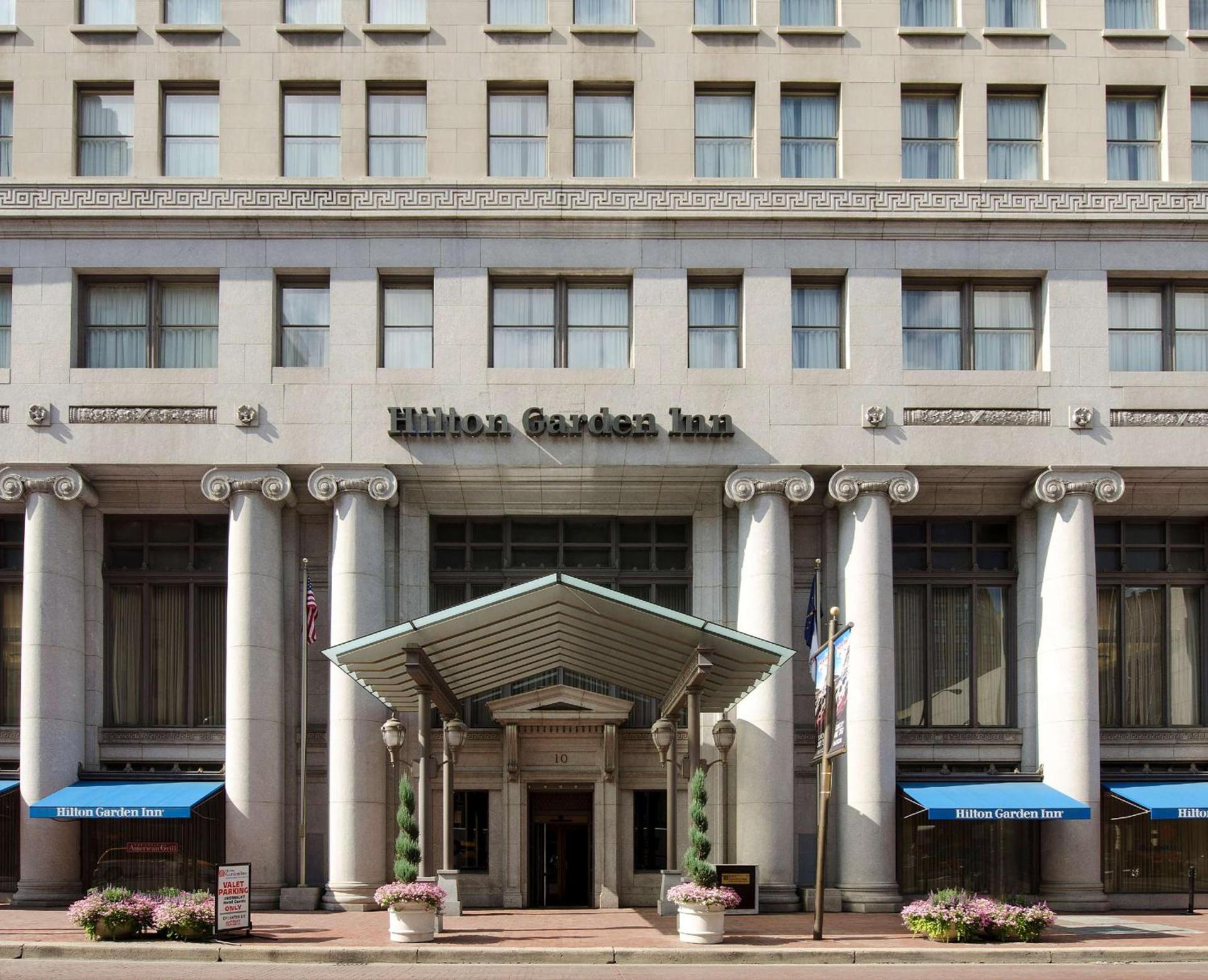 Hilton Garden Inn Indianapolis Downtown photo 1
