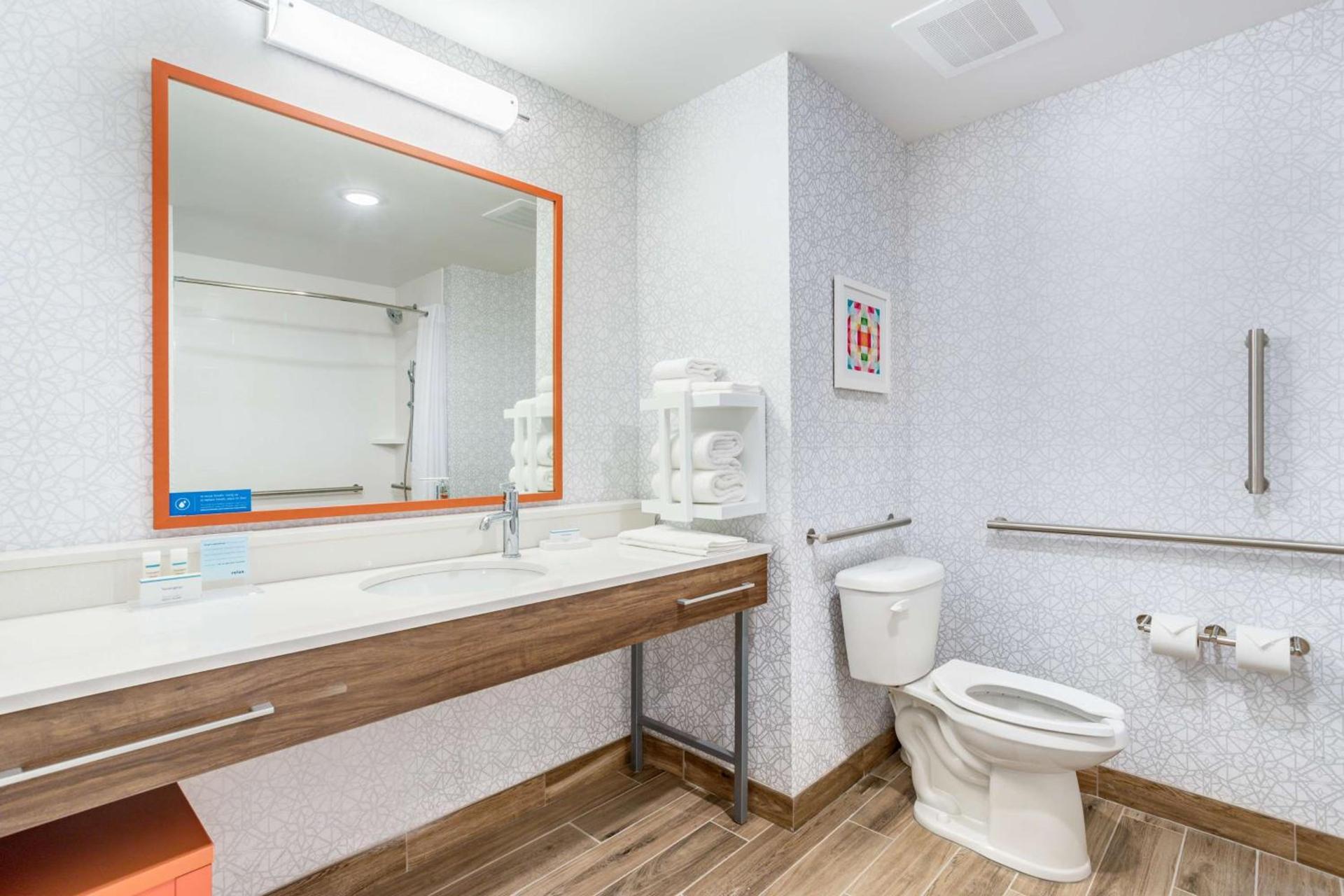 Hampton Inn Bedford In, In photo 29