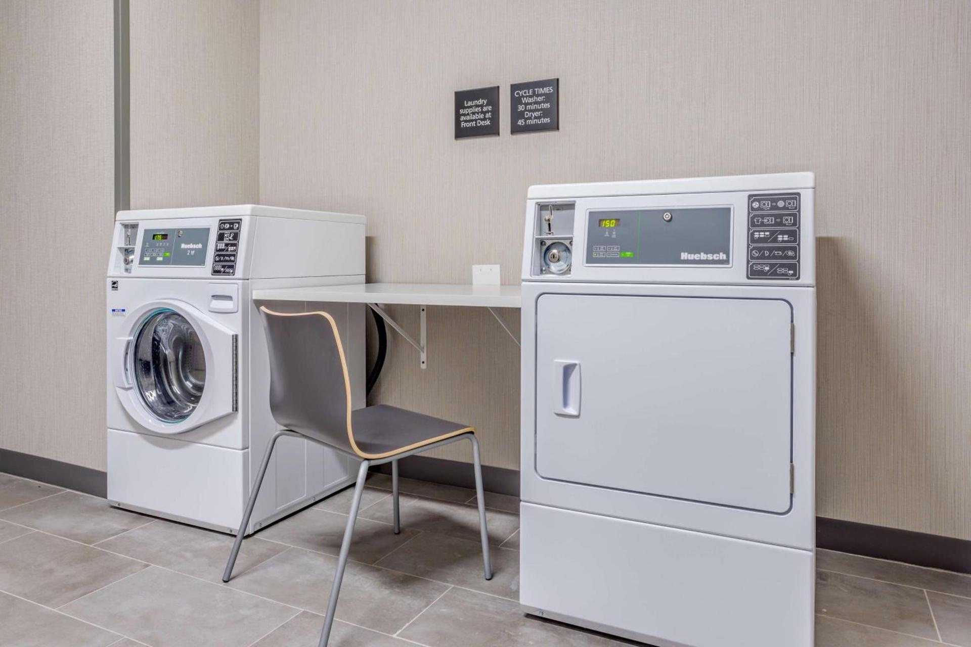 Hampton Inn Bedford In, In photo 44