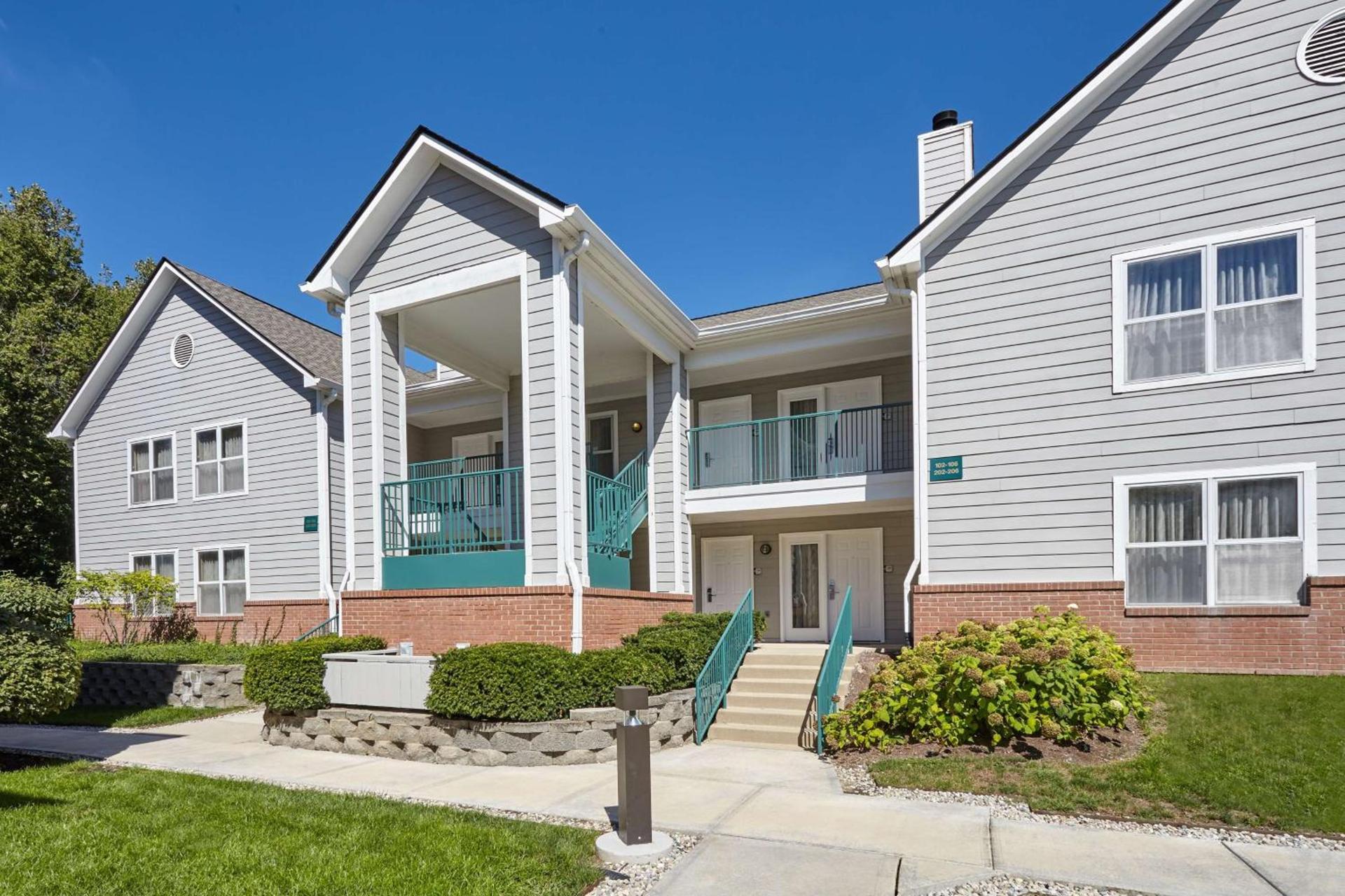 Homewood Suites by Hilton Indianapolis At The Crossing photo 2