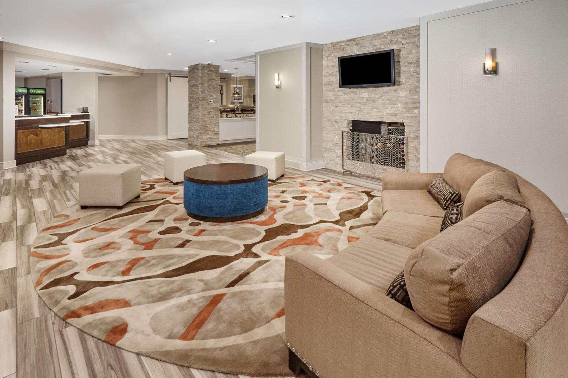 Homewood Suites by Hilton Indianapolis At The Crossing photo 4
