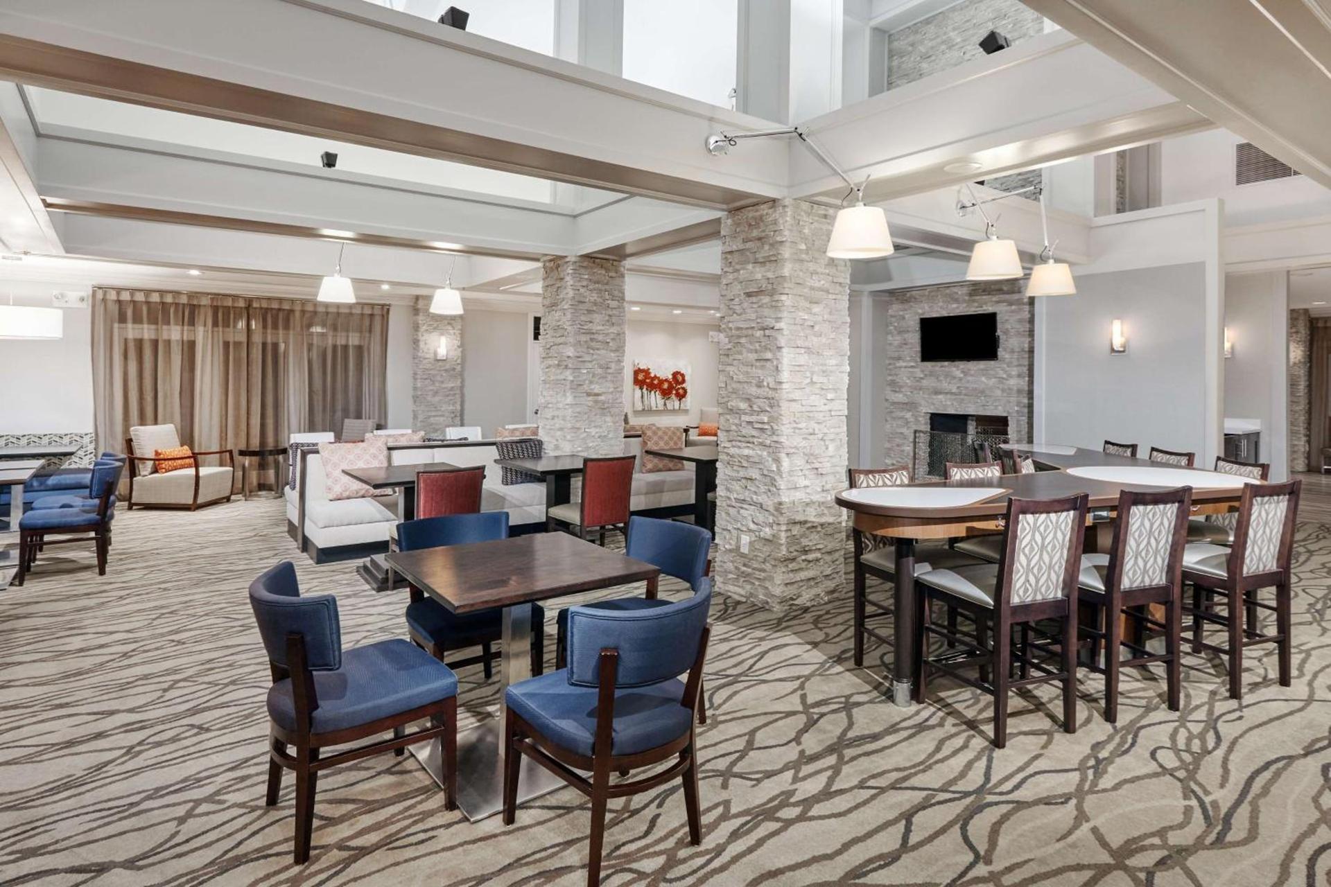Homewood Suites by Hilton Indianapolis At The Crossing photo 5