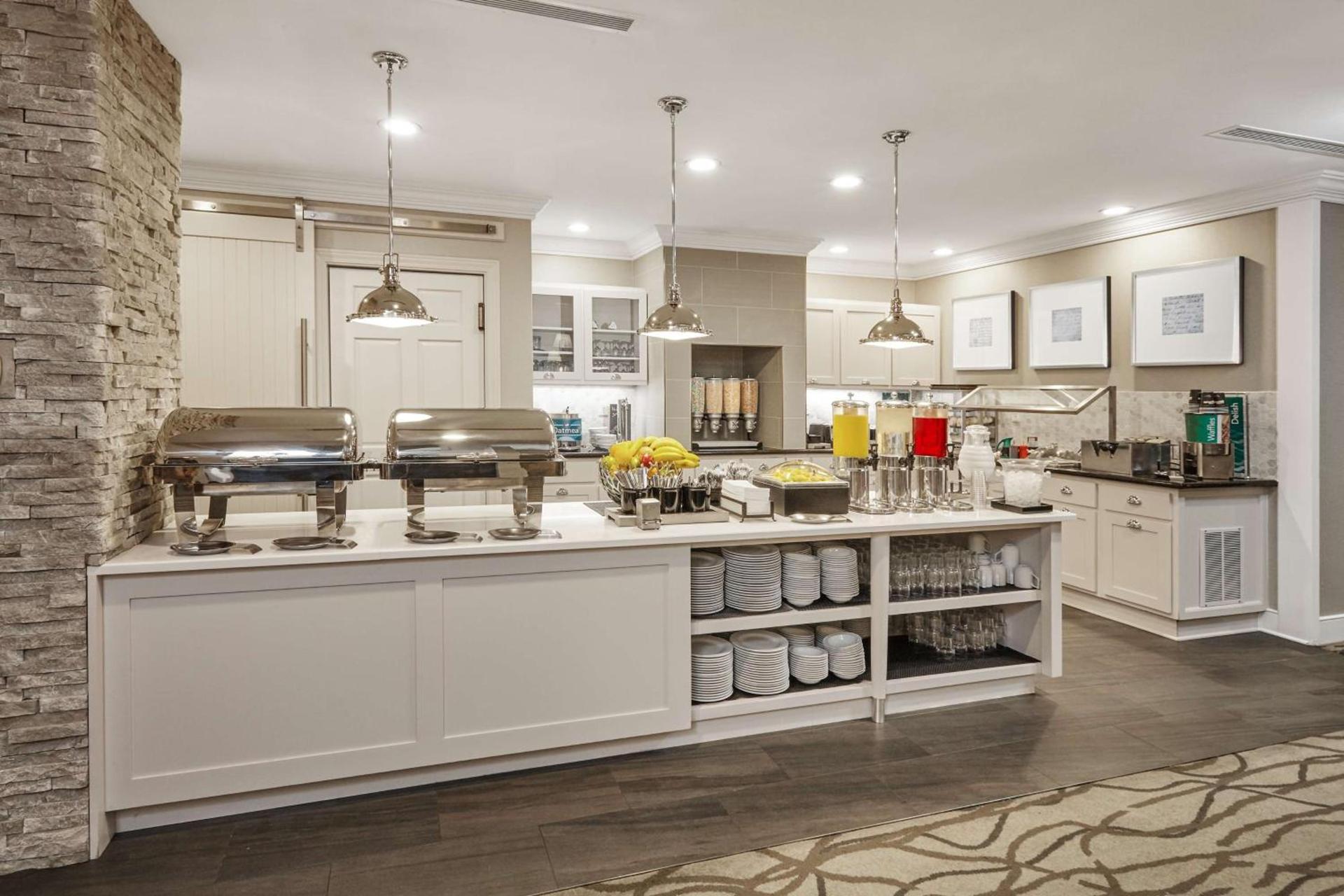 Homewood Suites by Hilton Indianapolis At The Crossing photo 8