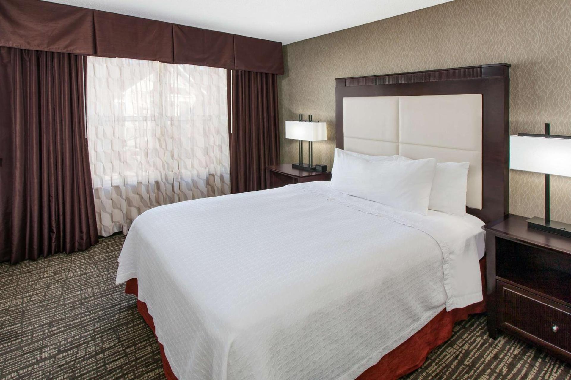 Homewood Suites by Hilton Indianapolis At The Crossing photo 17