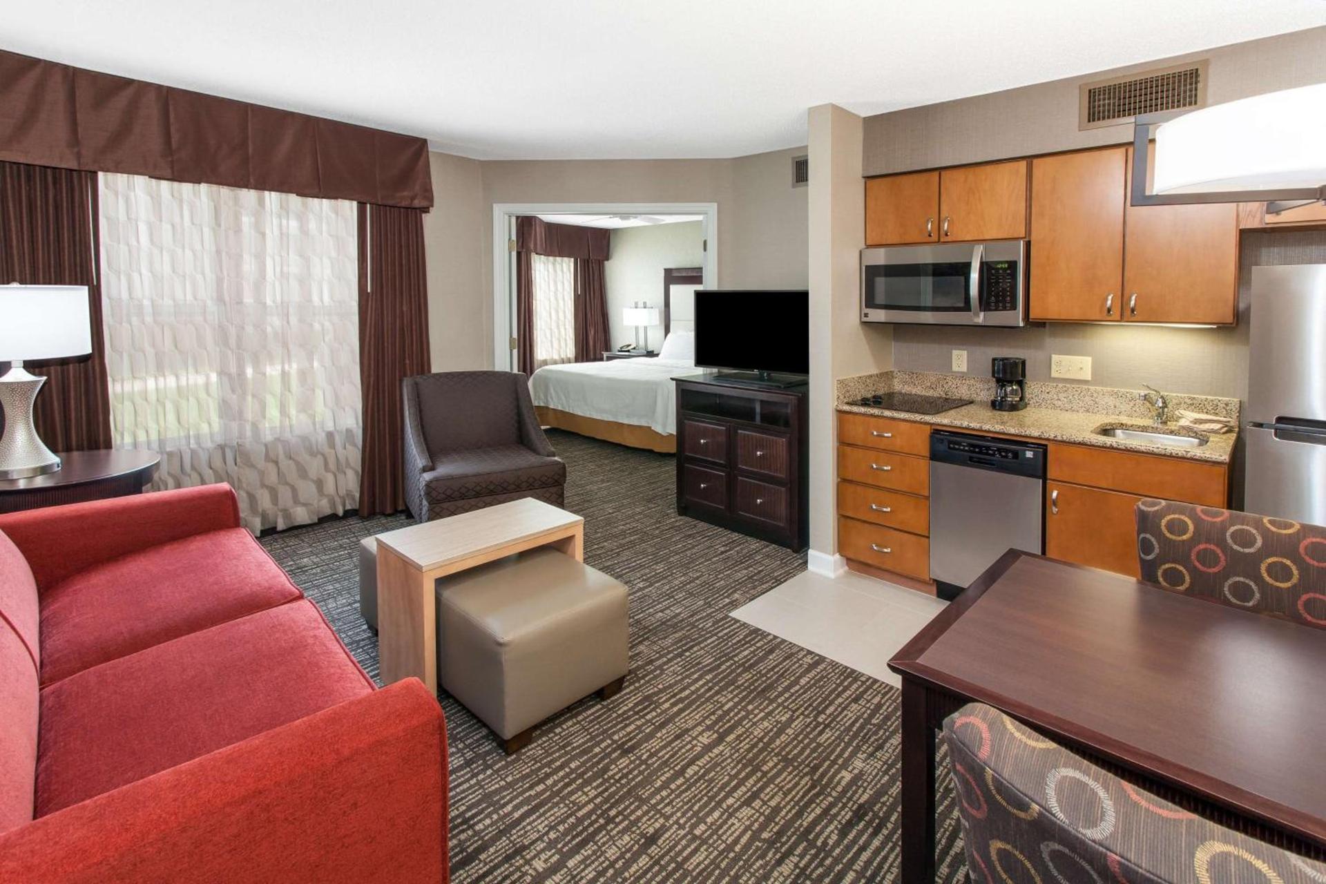 Homewood Suites by Hilton Indianapolis At The Crossing photo 27