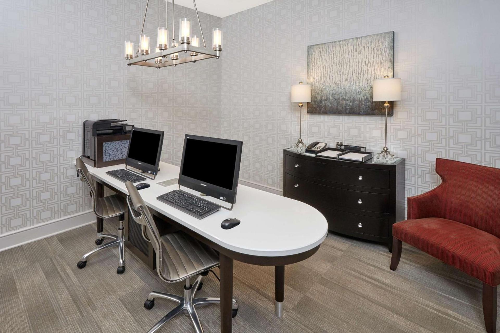 Homewood Suites by Hilton Indianapolis At The Crossing photo 28
