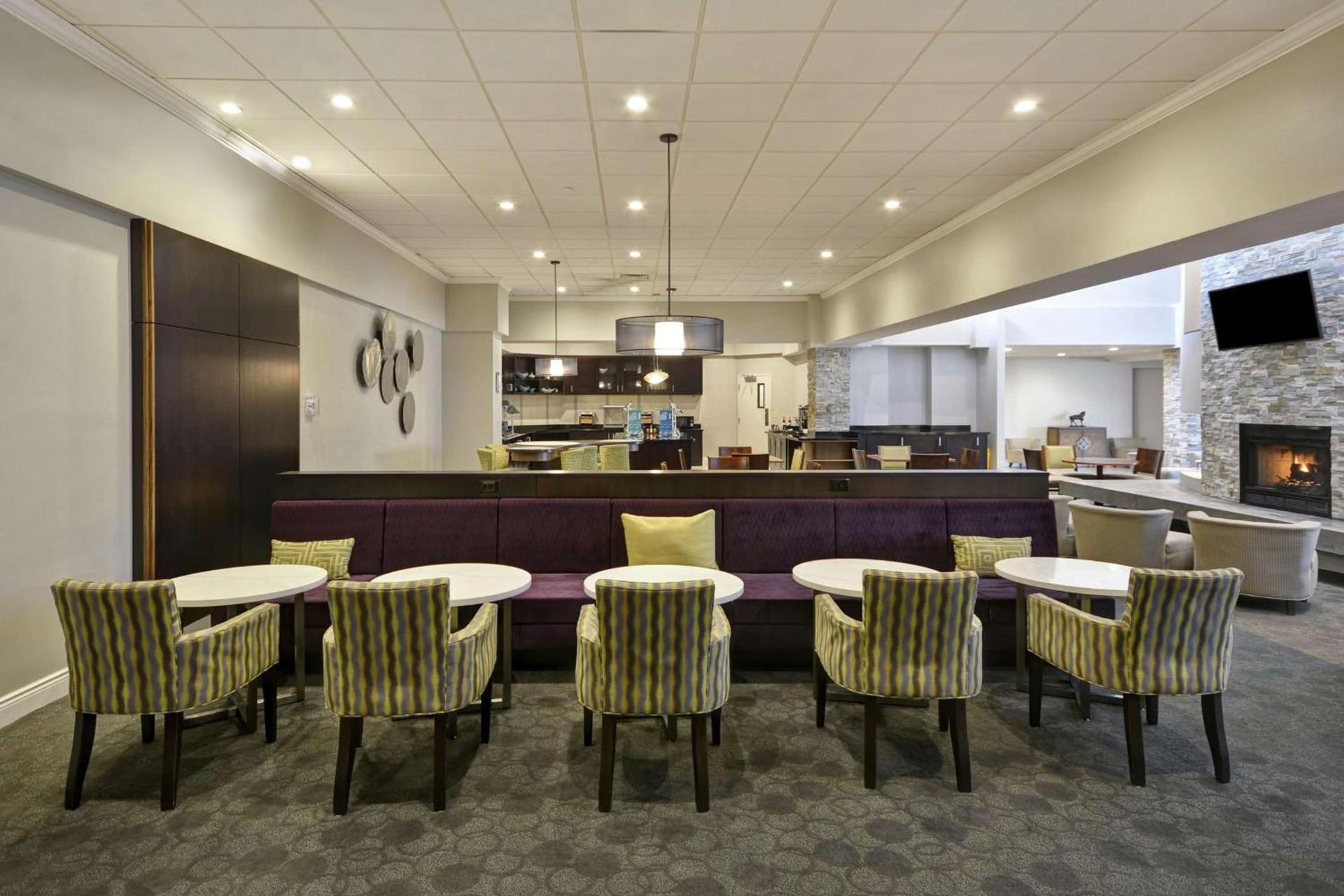 Homewood Suites by Hilton Indianapolis Carmel photo 13