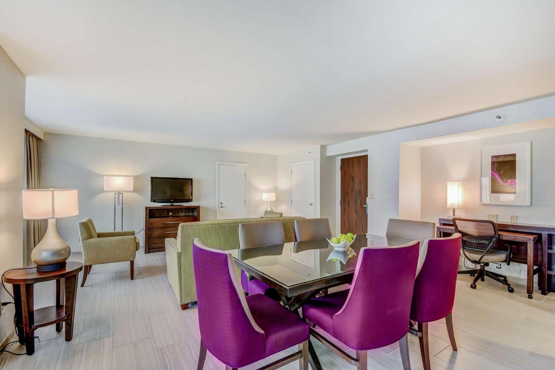 Homewood Suites by Hilton Indianapolis Carmel photo 41