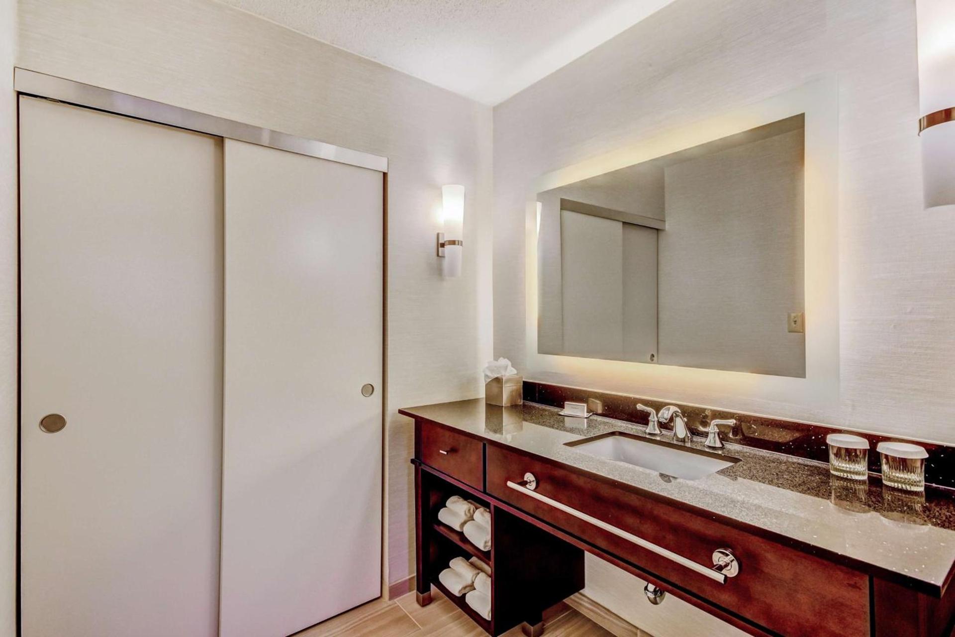 Homewood Suites by Hilton Indianapolis Carmel photo 42