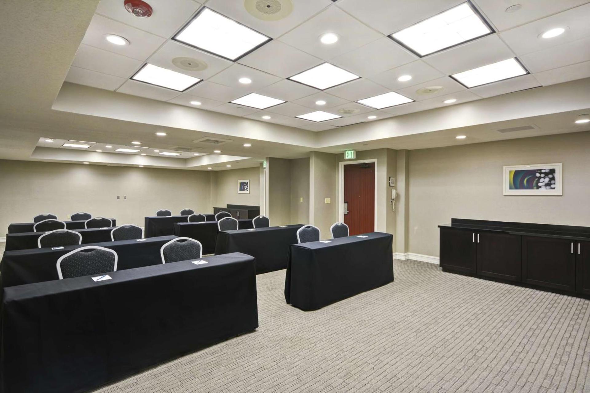 Homewood Suites by Hilton Indianapolis Carmel photo 44
