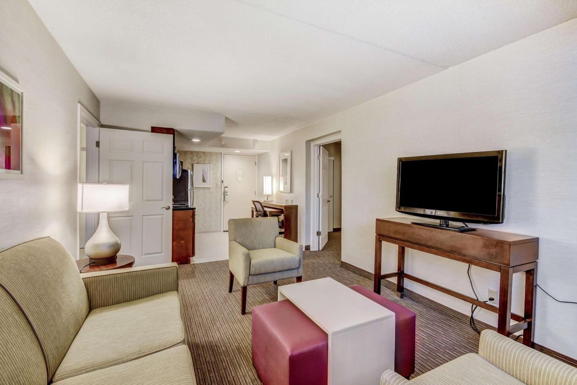 Homewood Suites by Hilton Indianapolis Carmel photo 48
