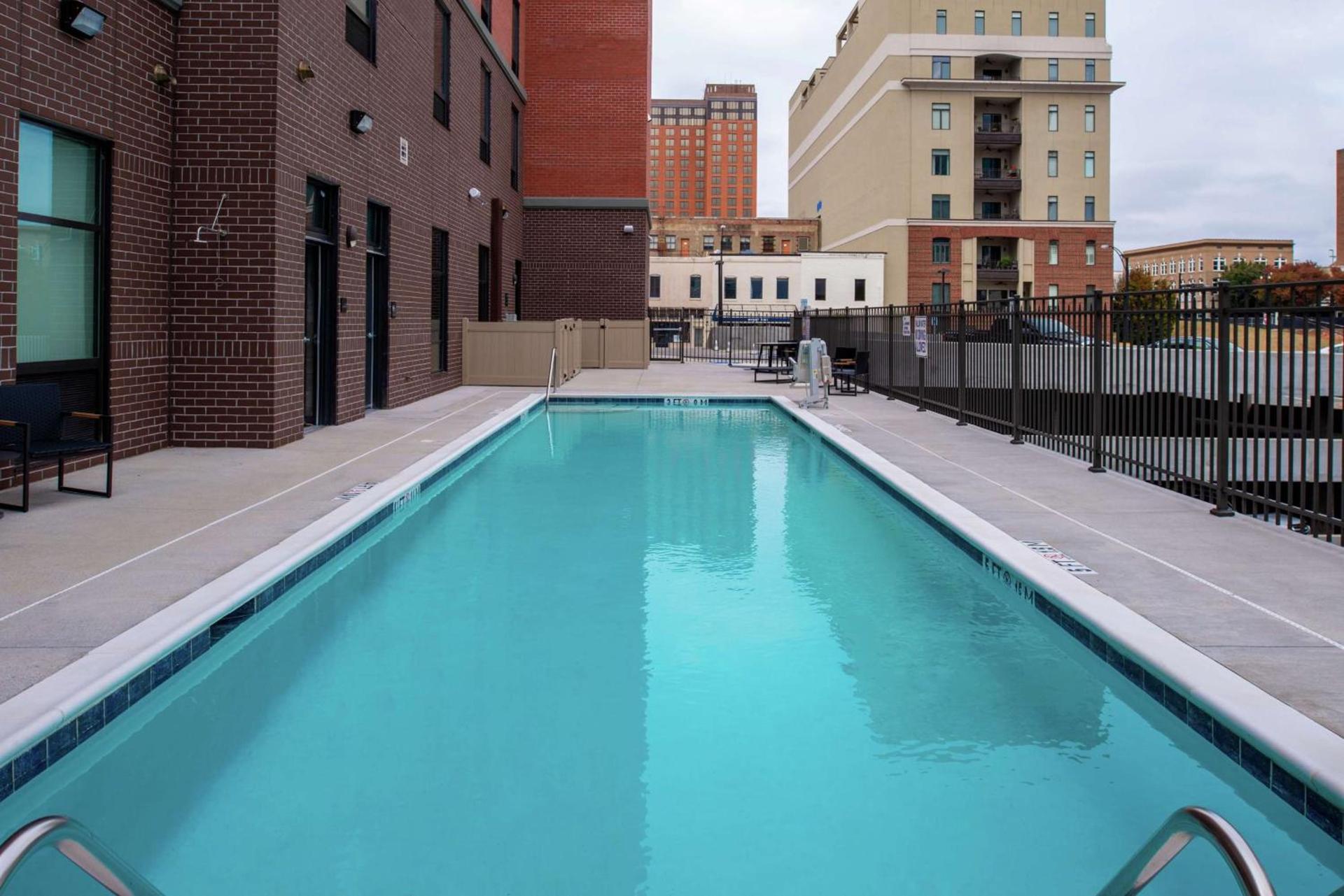 Hampton Inn & Suites Winston-Salem Downtown photo 25